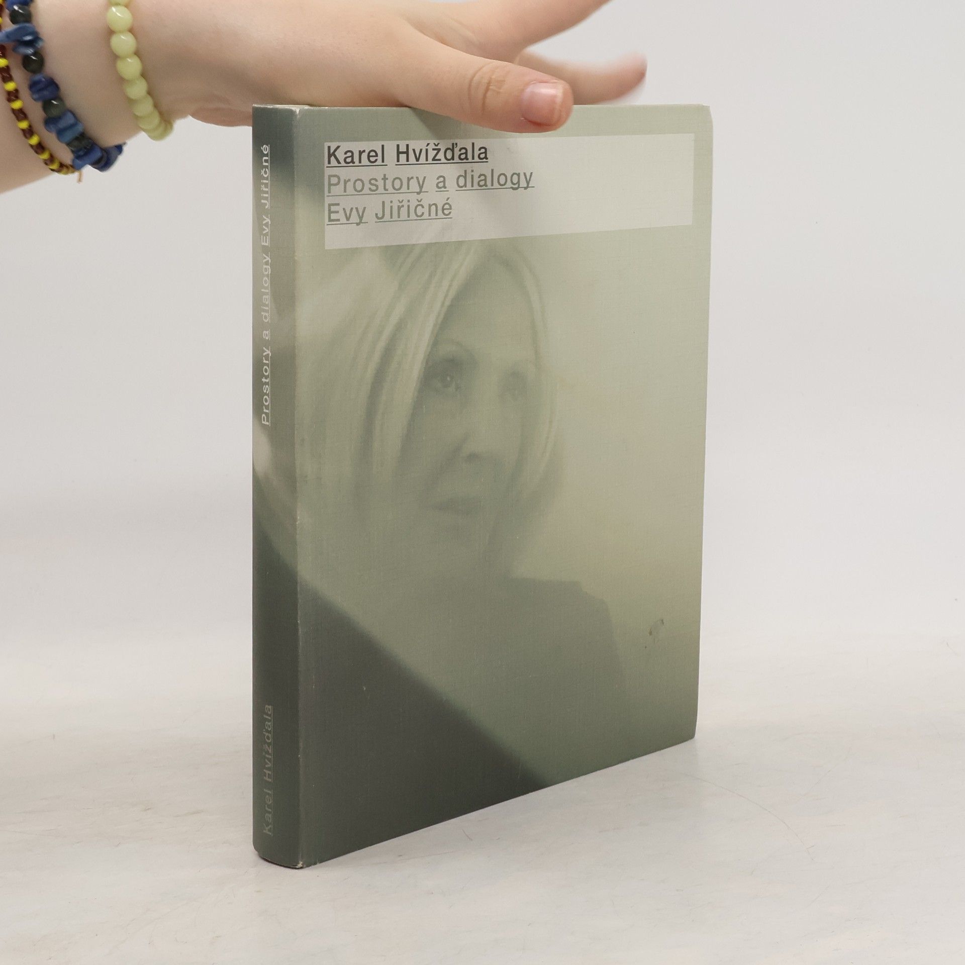 Eva Jiřičná Prostory a dialogy Evy Jiřičné