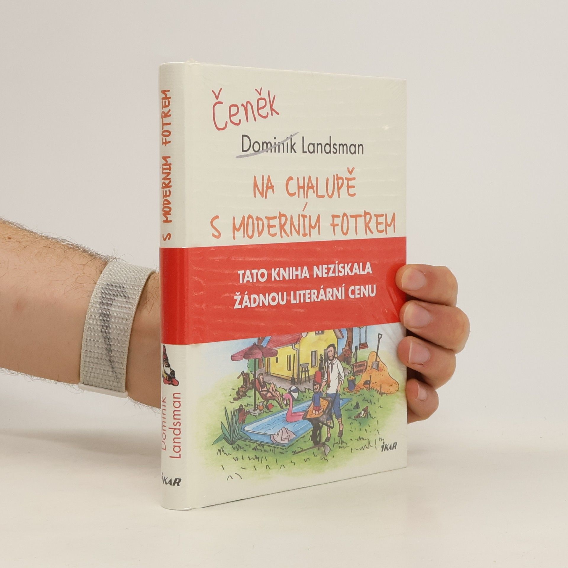 Dominik Landsman Na chalupě s moderním fotrem