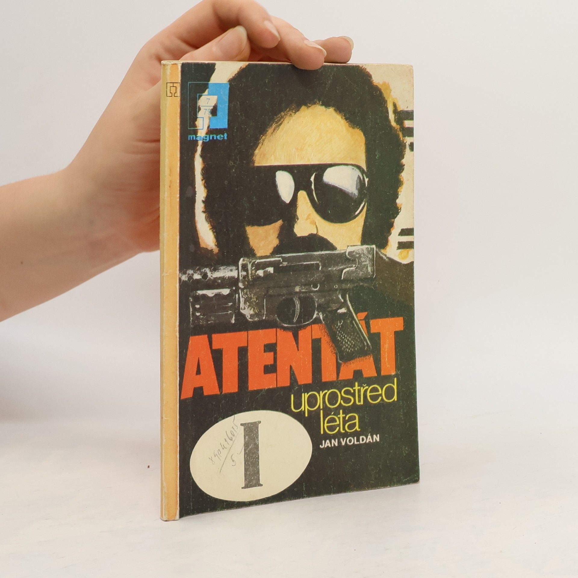 Atentát uprostřed léta