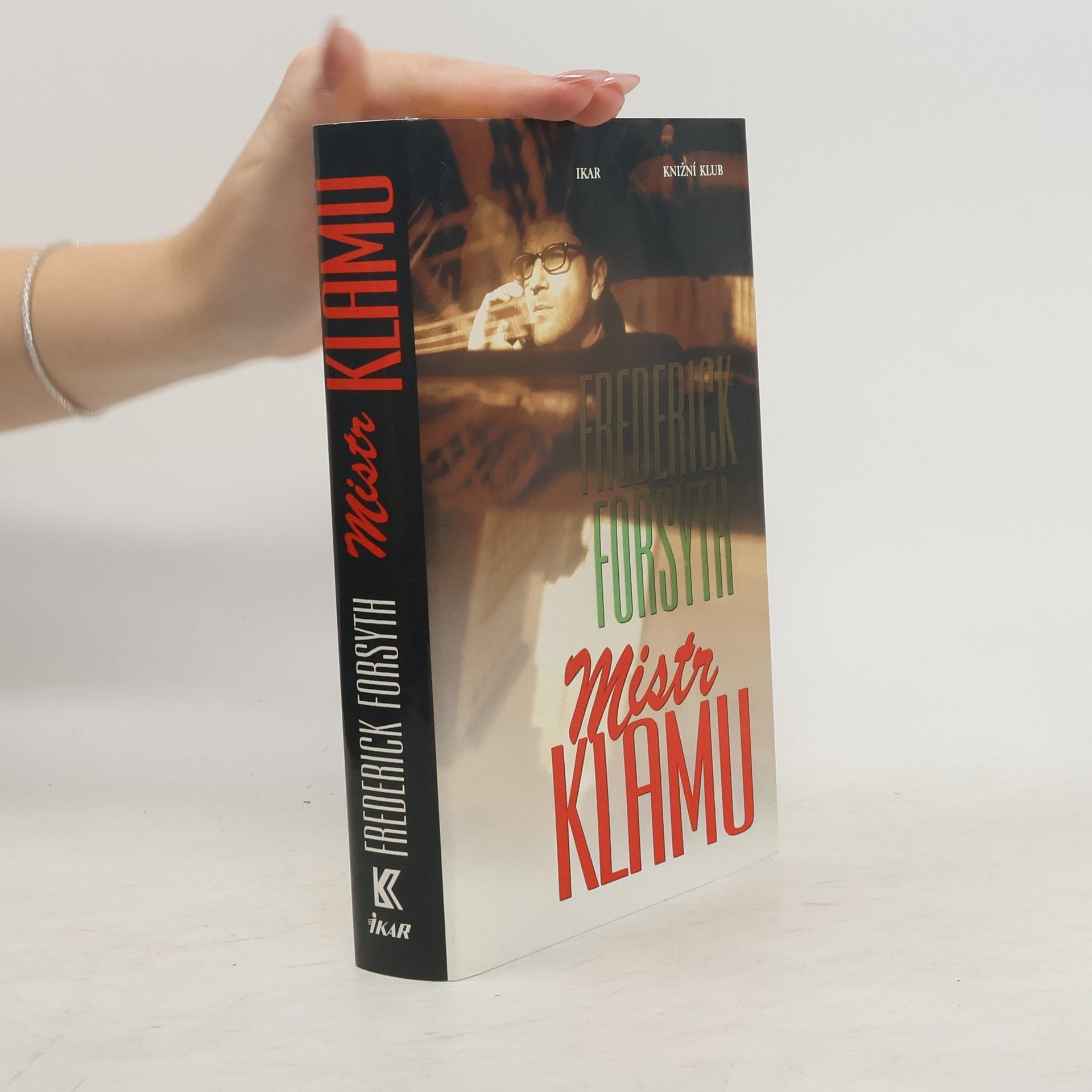 Frederick Forsyth Mistr klamu