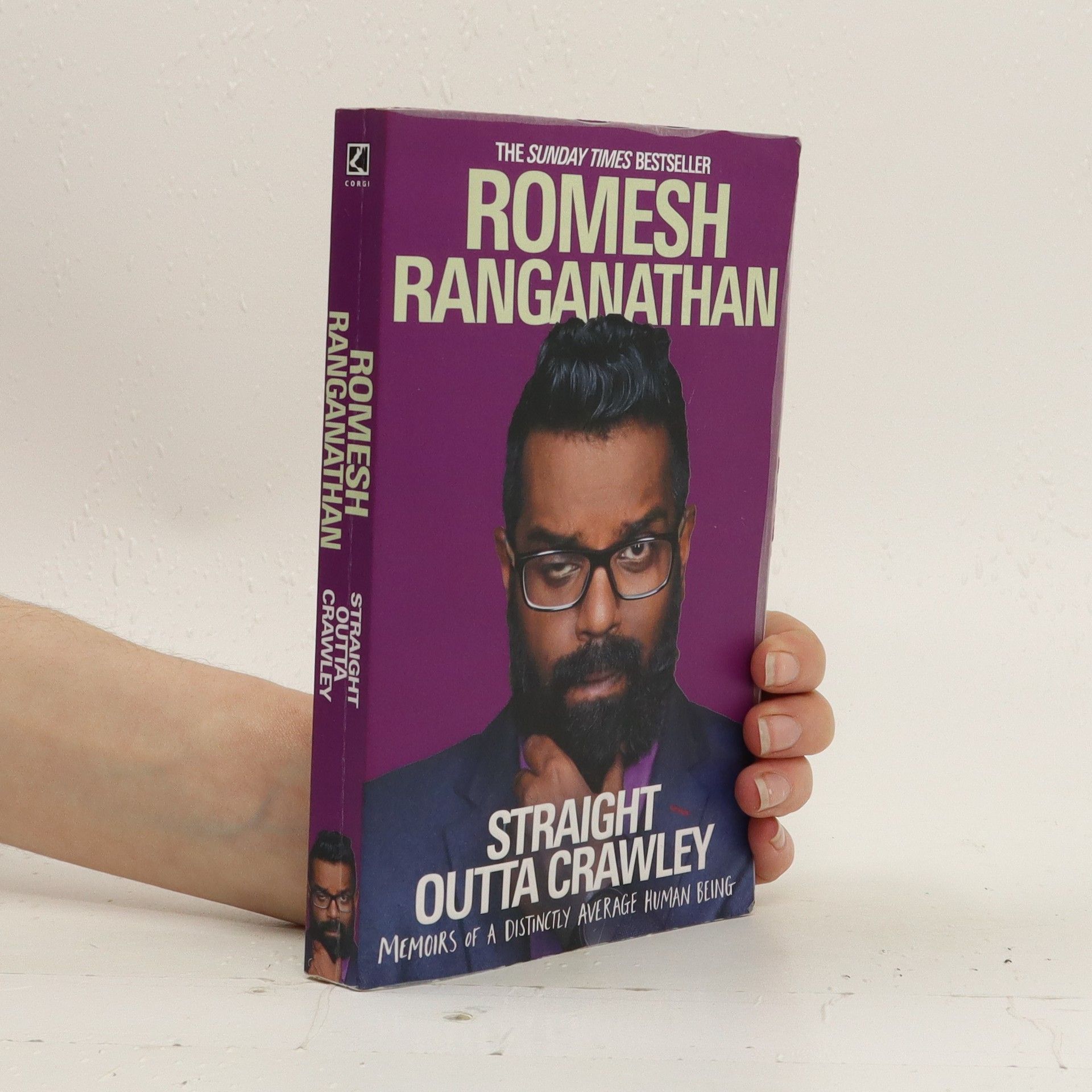 Romesh Ranganathan Straight outta Crawley : memoirs of a distinctly average human being