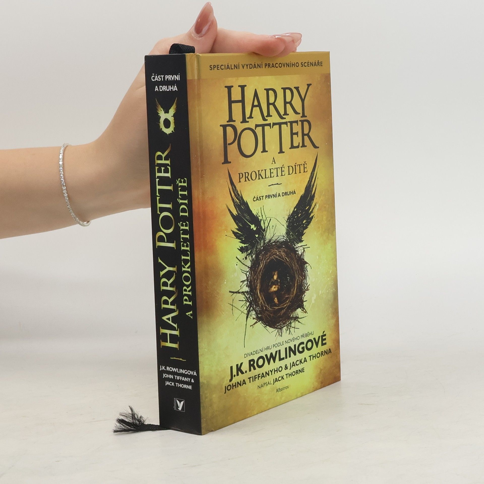 Jack Thorne Harry Potter a prokleté dítě