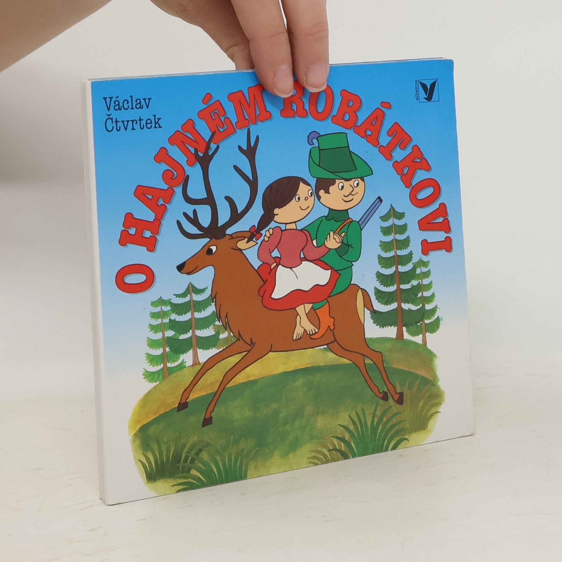 Václav Čtvrtek O hajném Robátkovi (leporelo)