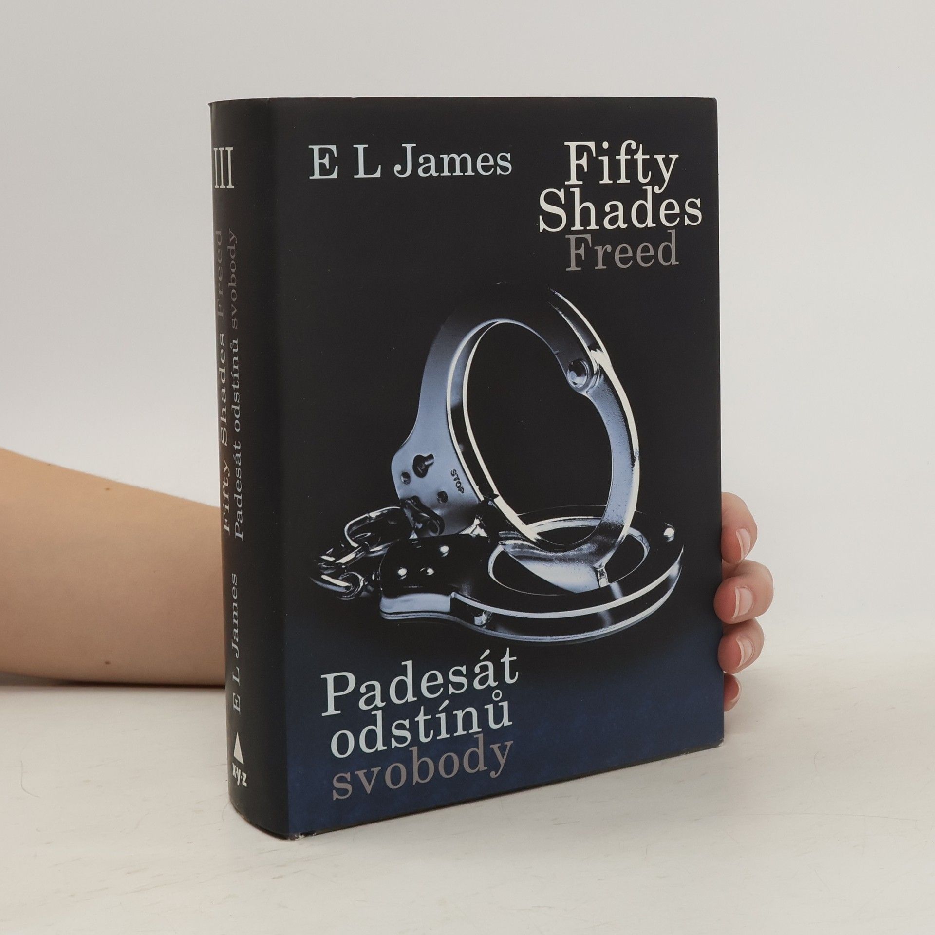 E L James Padesát odstínů svobody