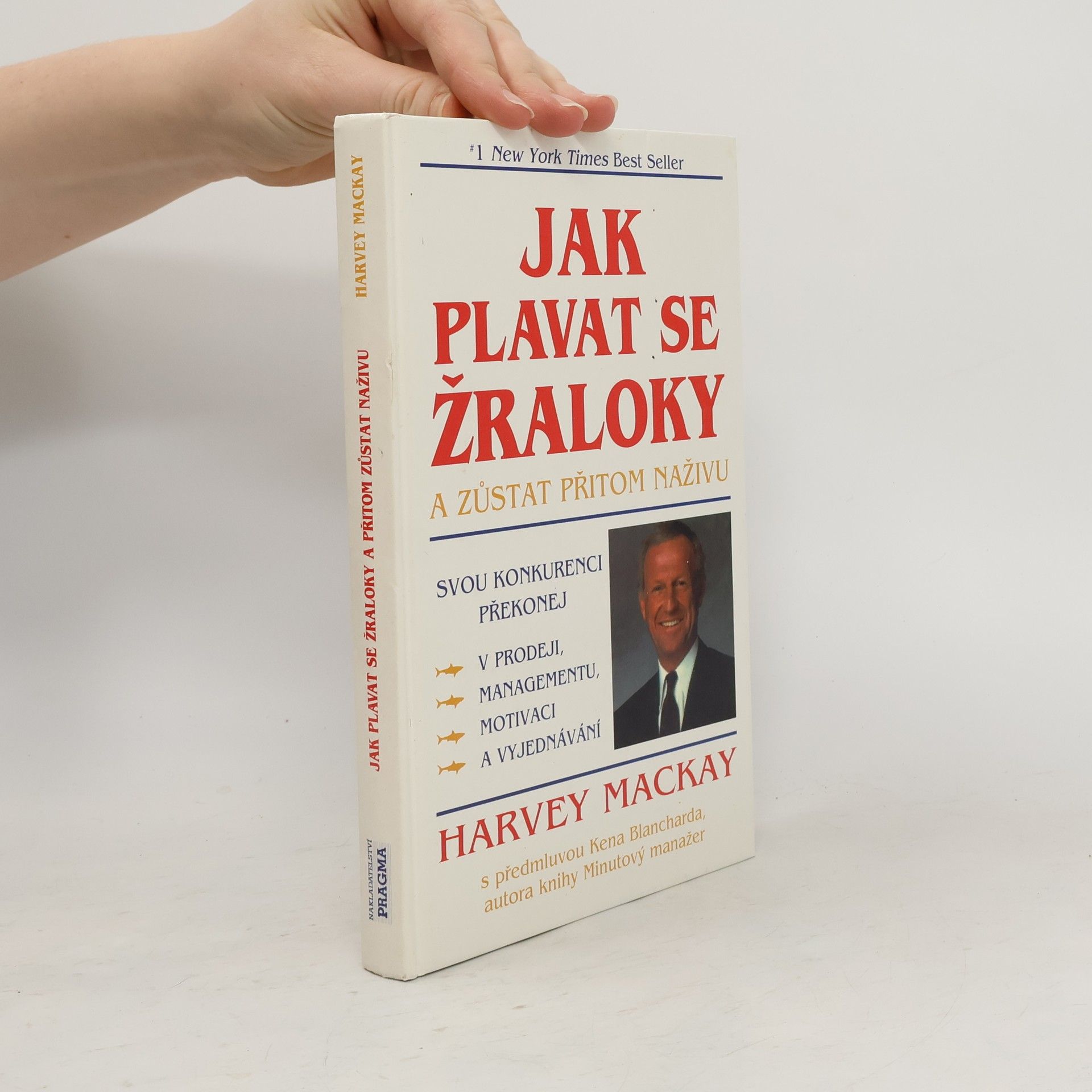 Jak plavat se žraloky a zůstat přitom naživu