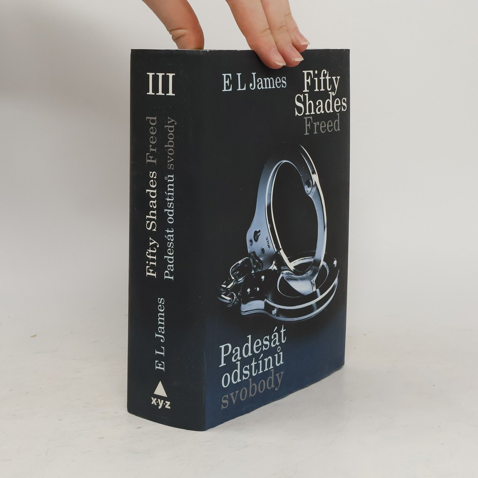 E L James Padesát odstínů svobody