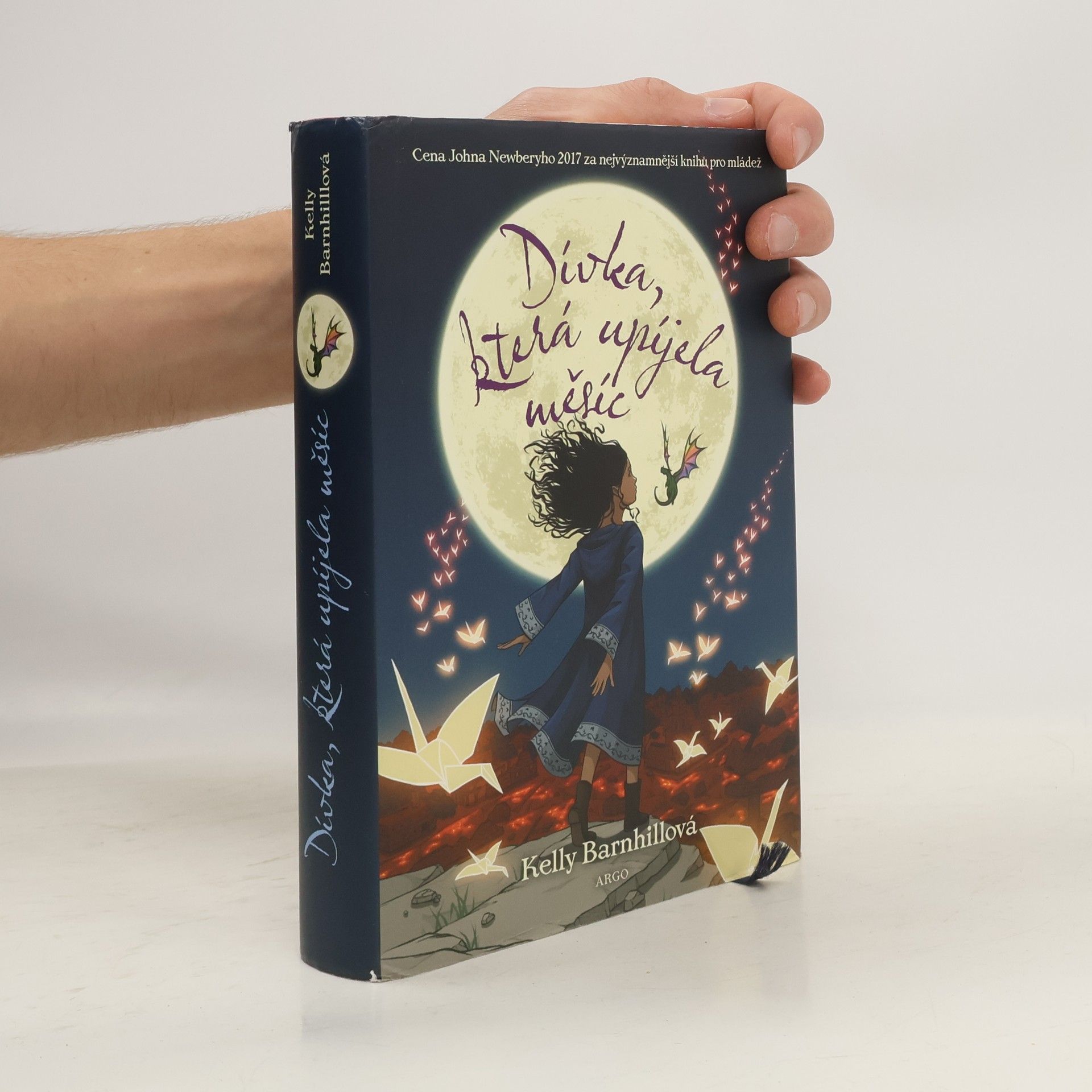 Kelly Barnhill Dívka, která upíjela měsíc