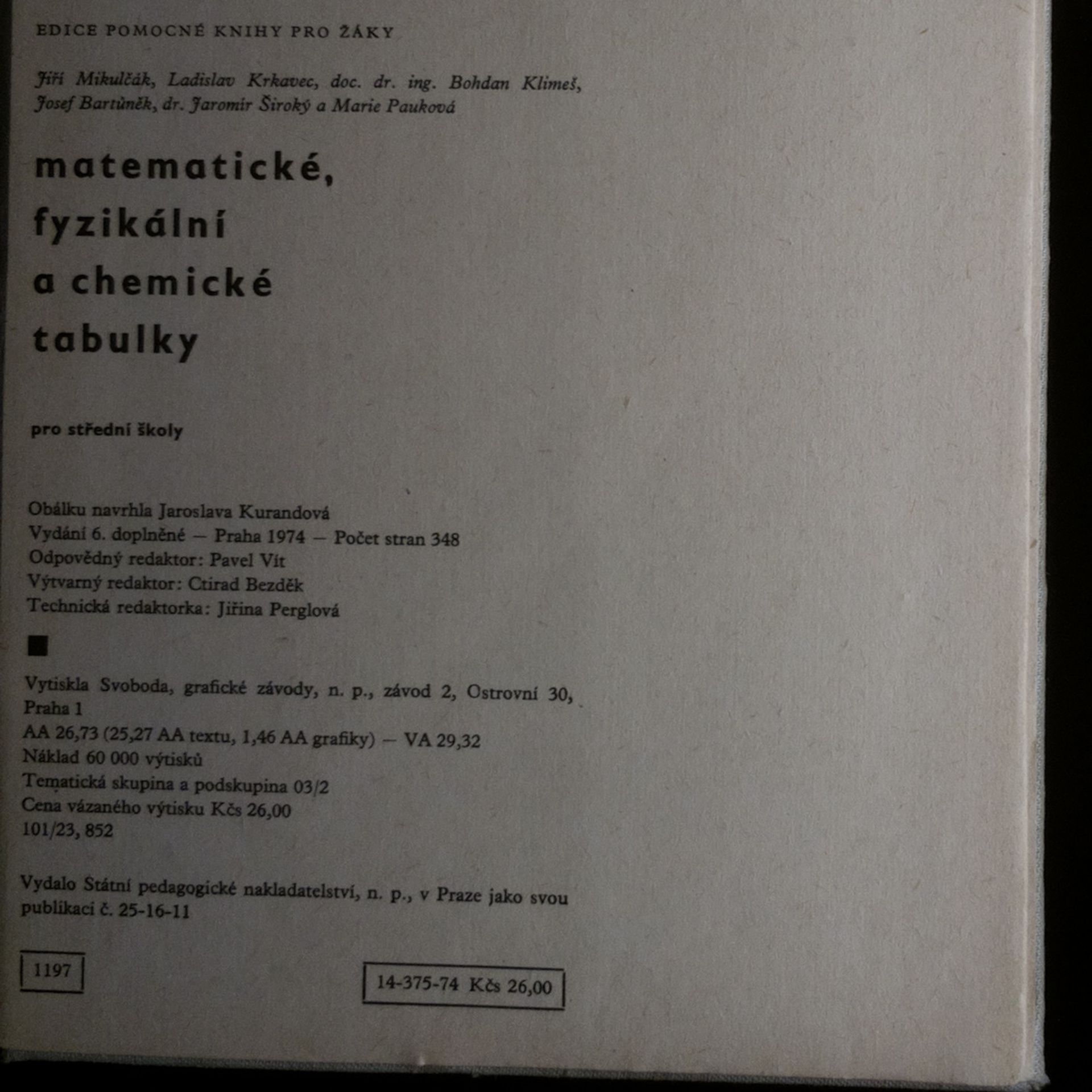 Collectif d'auteurs Matematické, fyzikální a chemické tabulky pro střední školy
