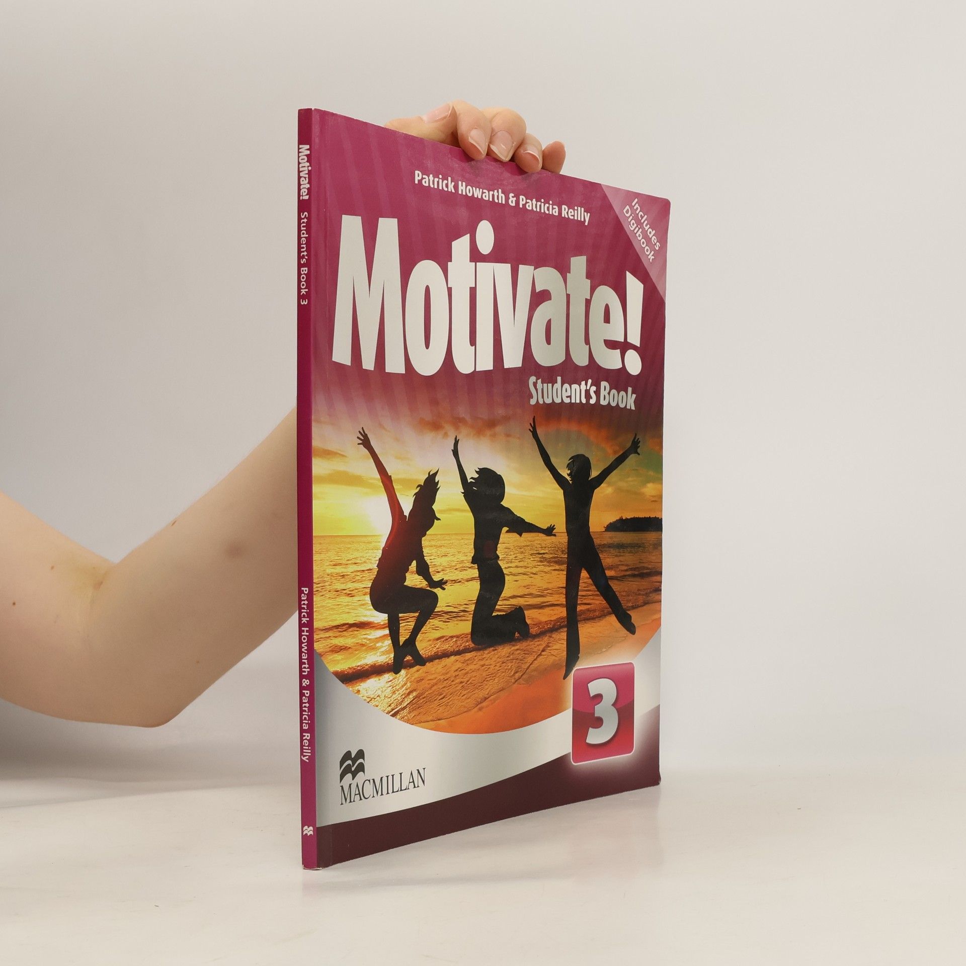 Patricia Reilly Giff Motivate! Level 3: Student's Book + Workbook