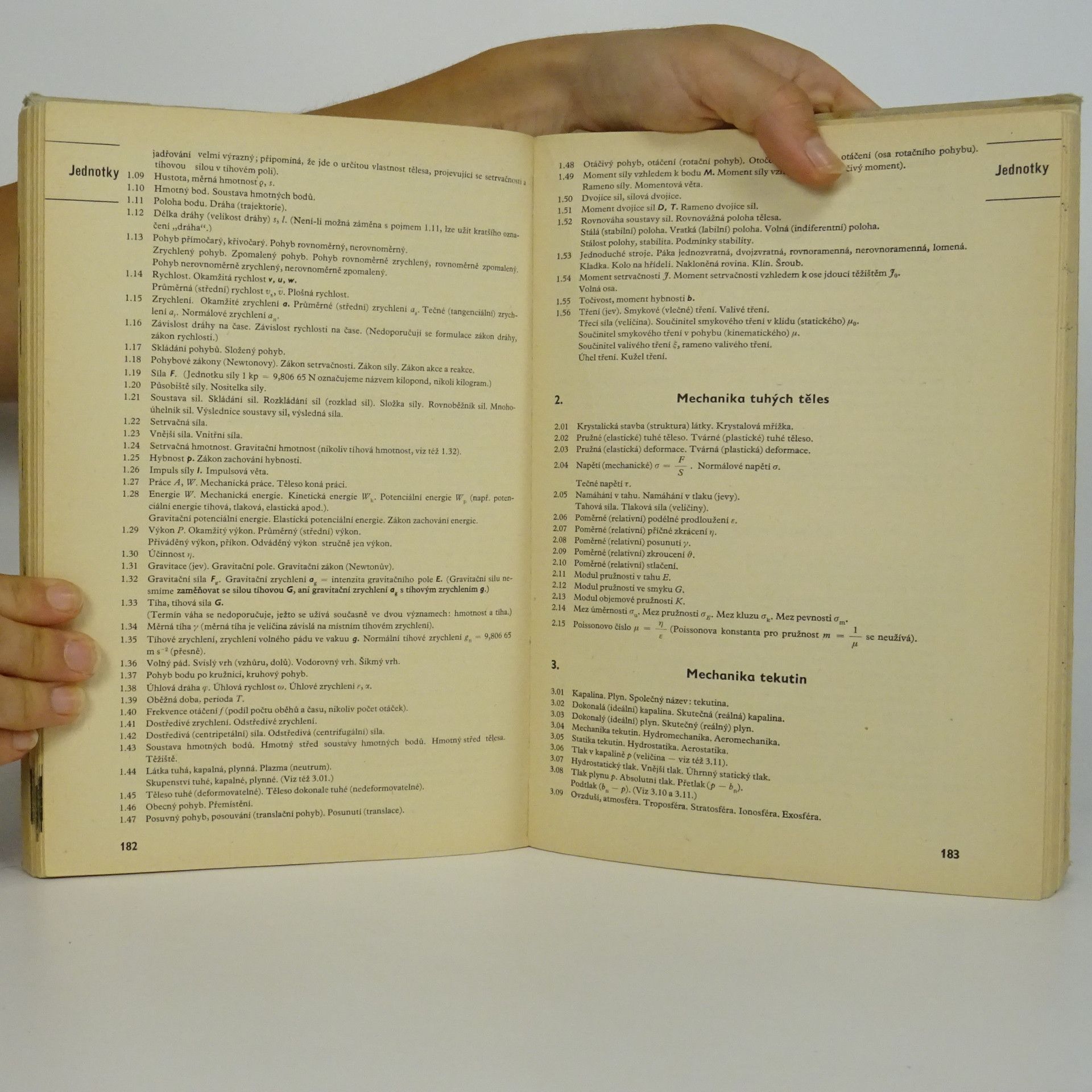 Collectif d'auteurs Matematické, fyzikální a chemické tabulky pro střední školy