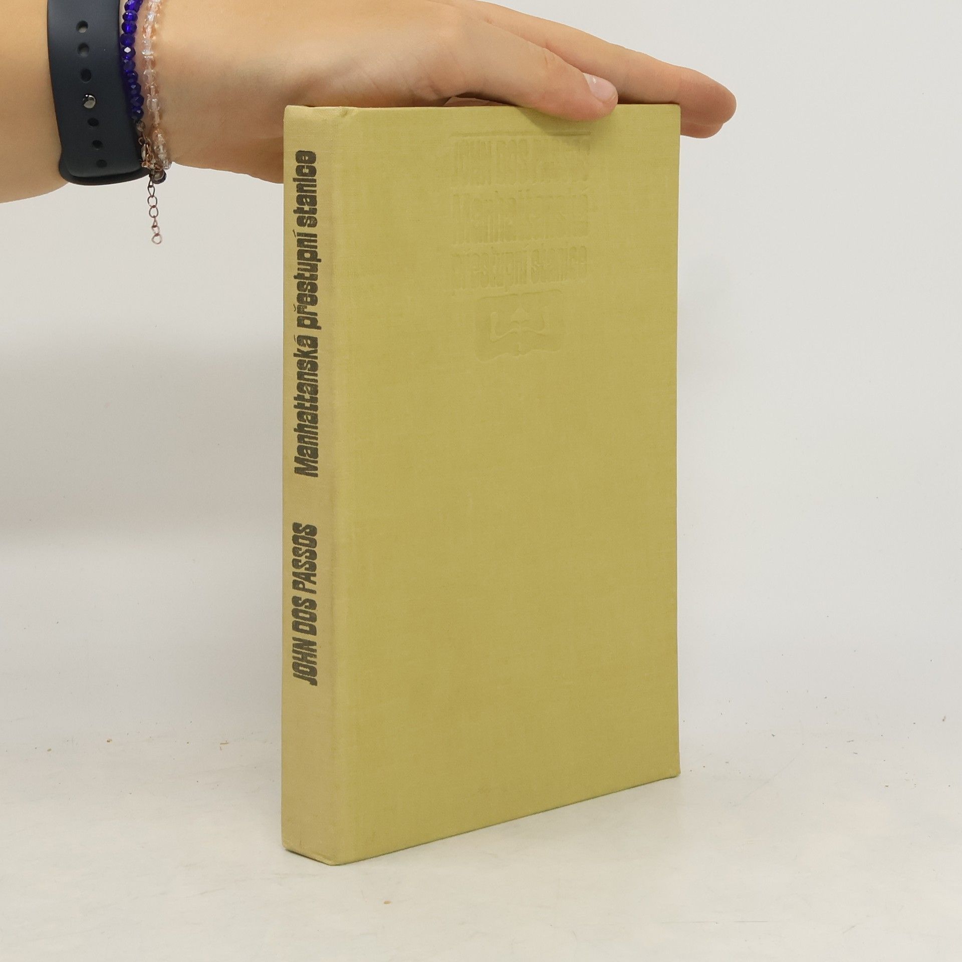 John Dos Passos Manhattanská přestupní stanice