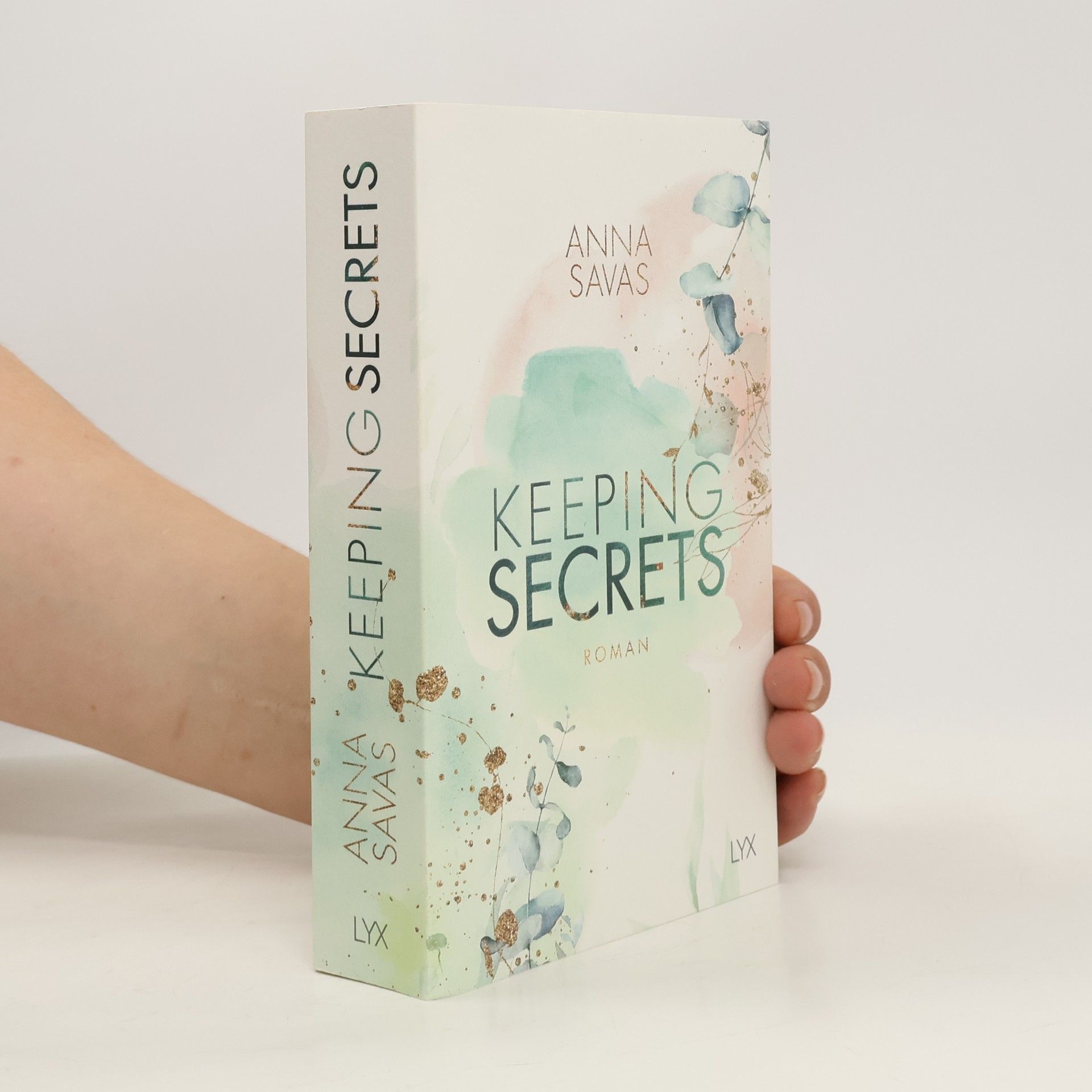 Anna Savas Keeping secrets