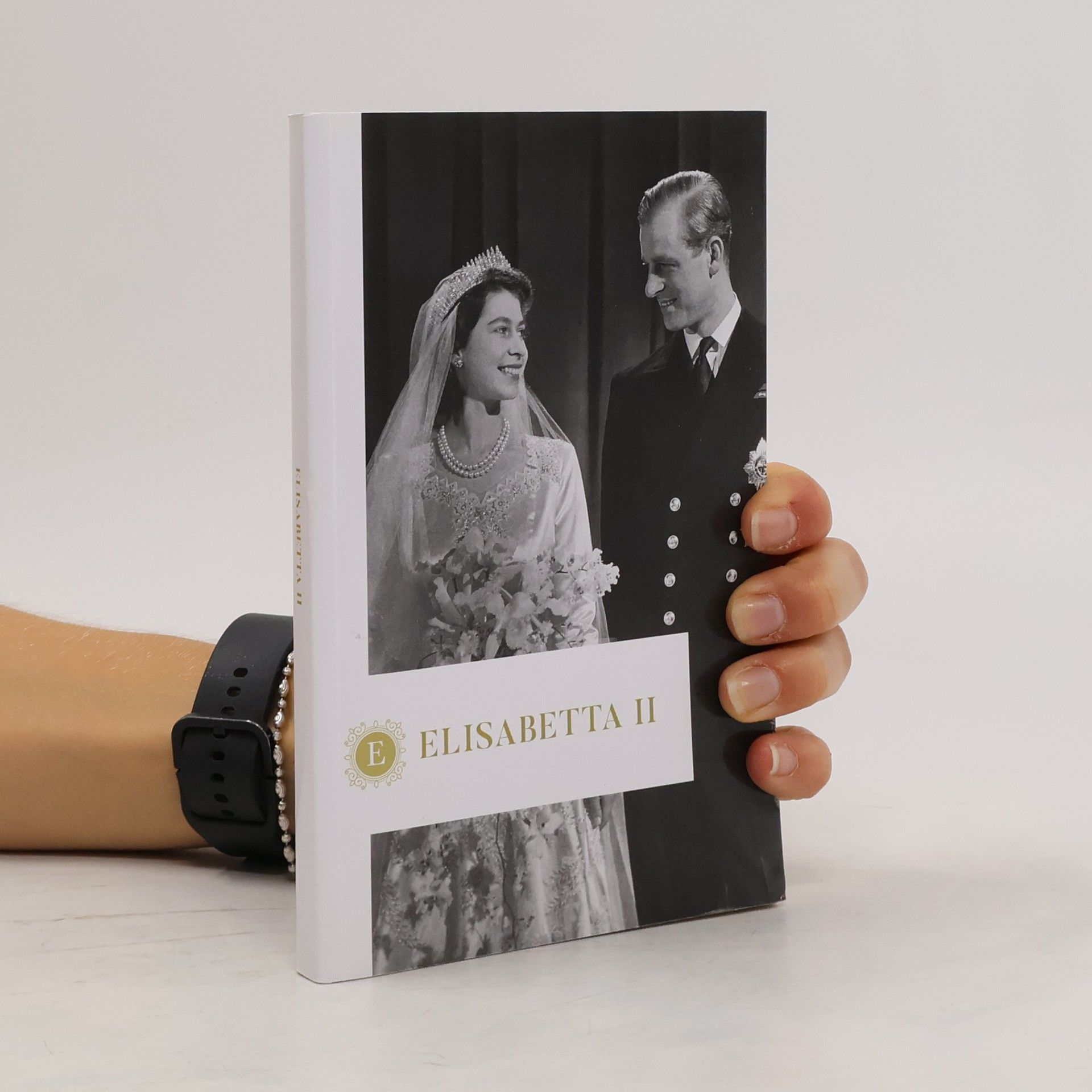 AA.VV. Elisabetta II