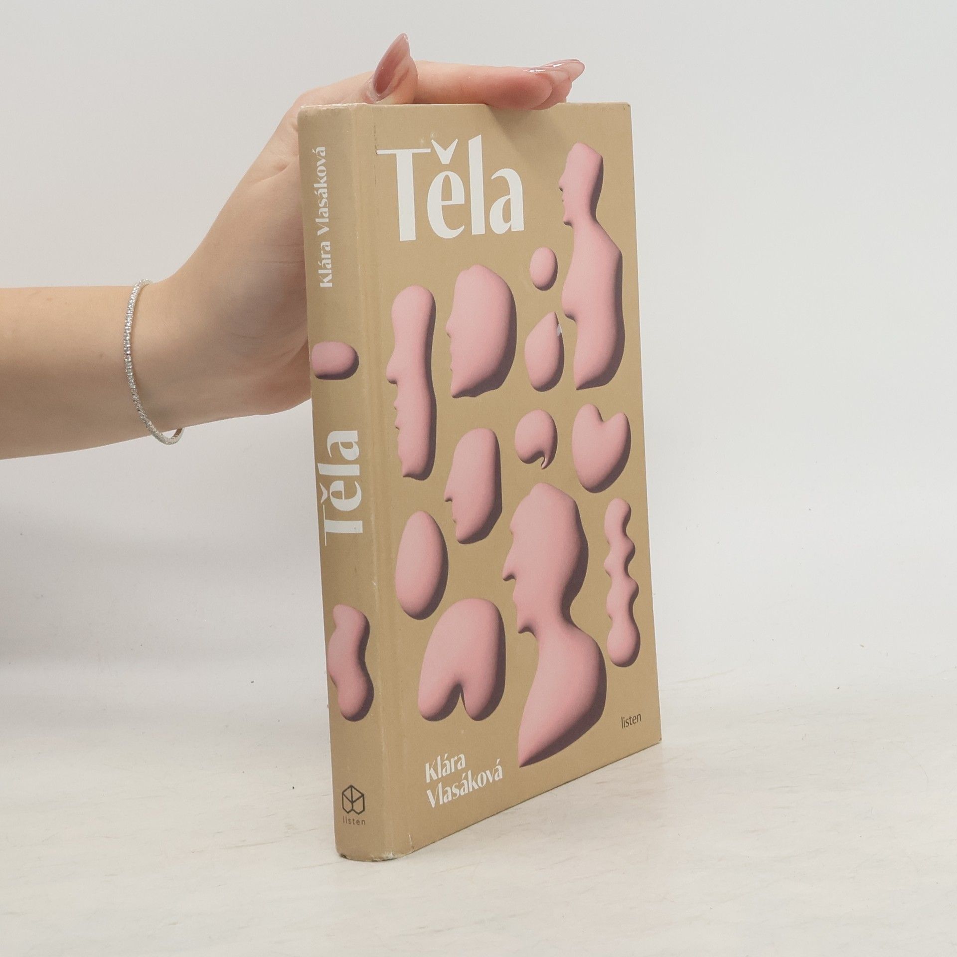 Klára Vlasáková Těla
