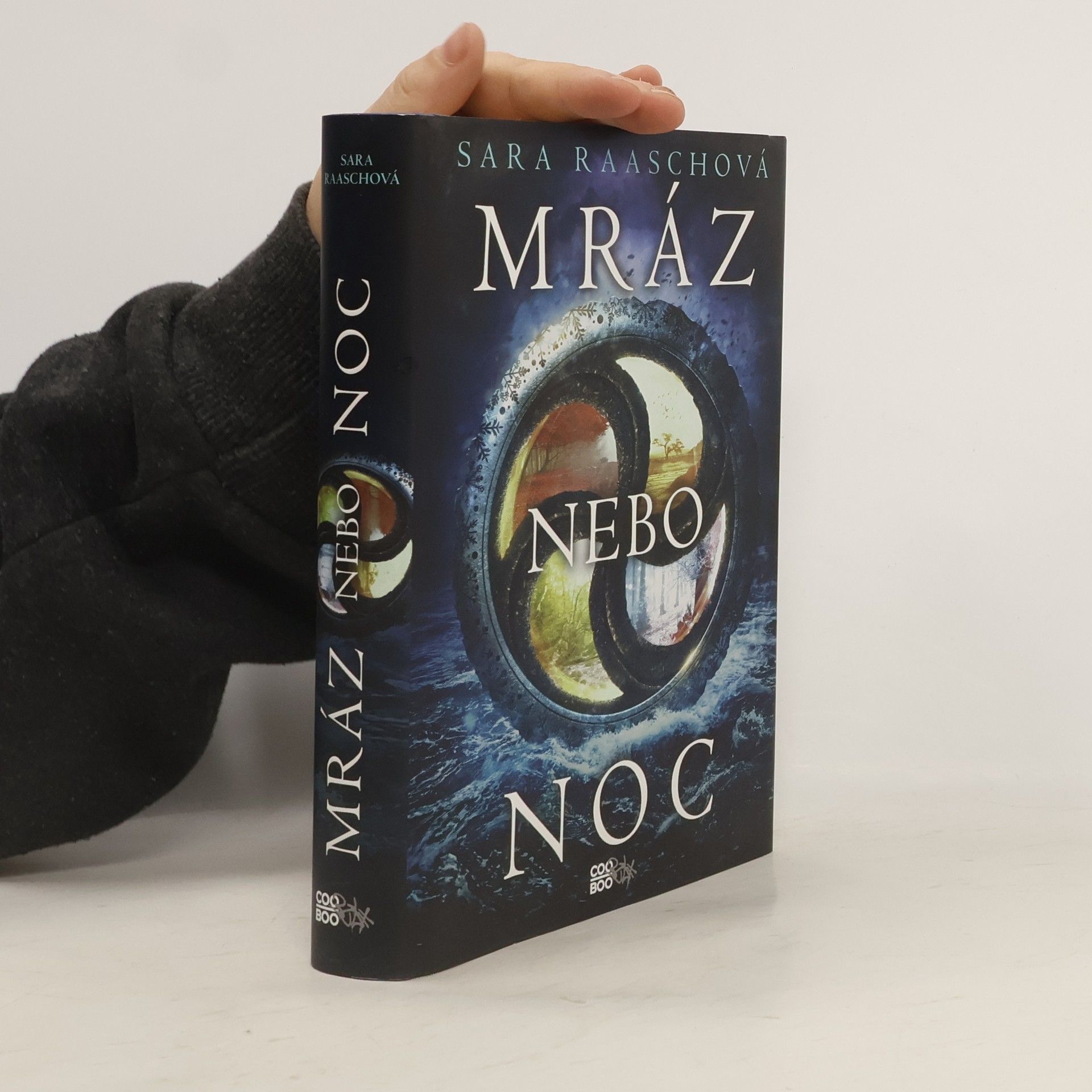 Sara Raash Mráz nebo noc