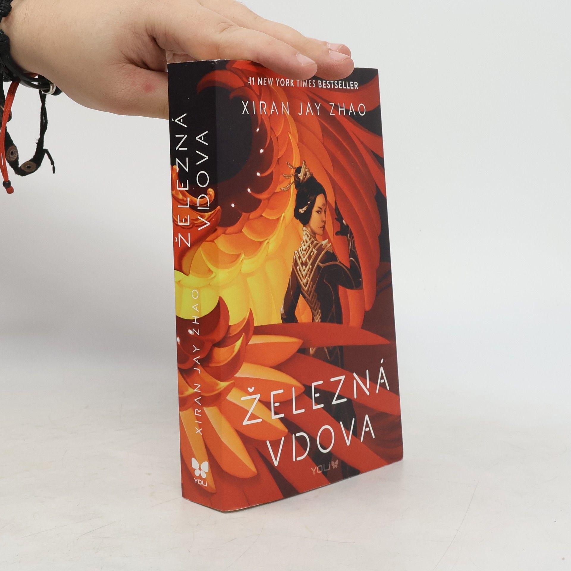 Xiran Jay Zhao Železná vdova