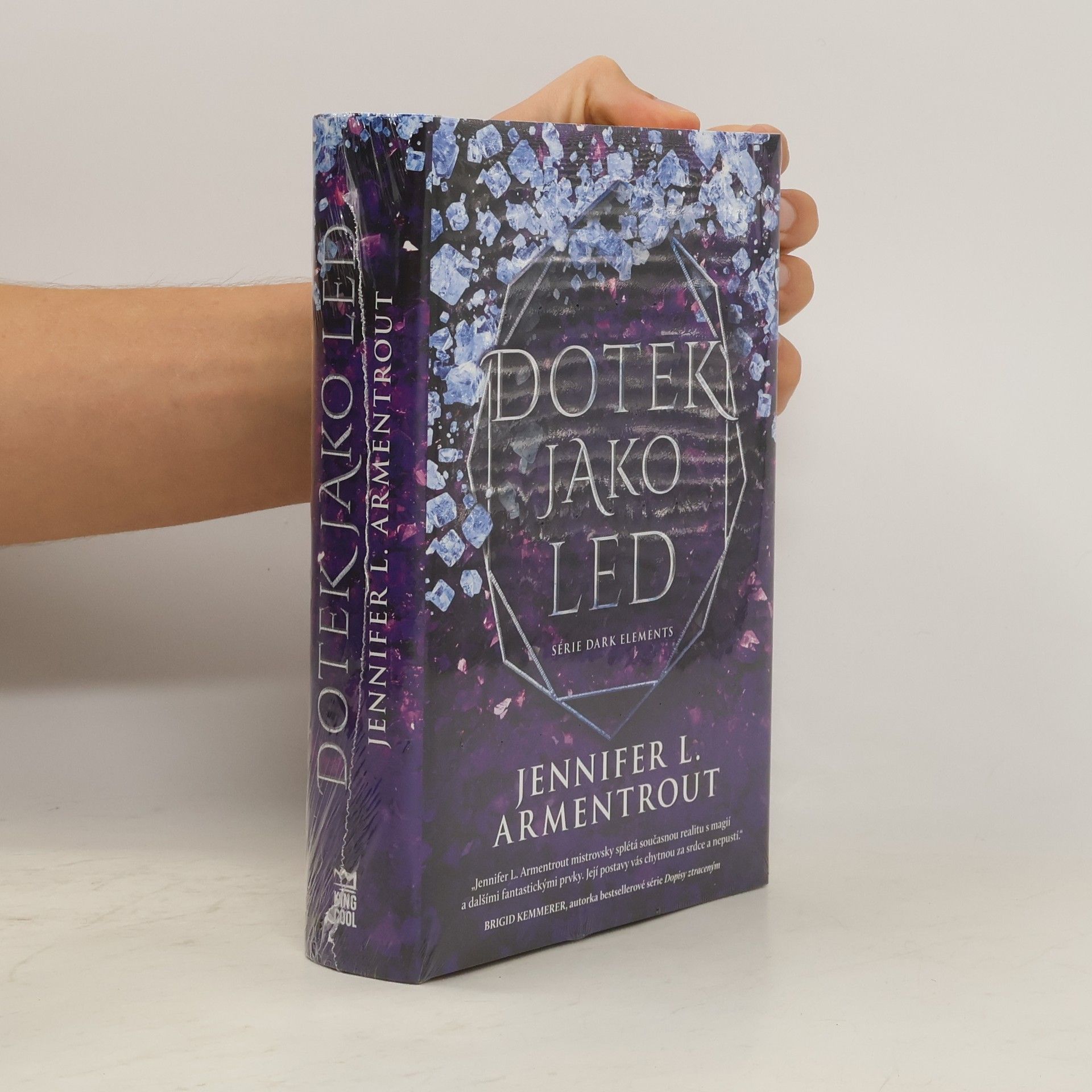 Jennifer L. Armentrout Dotek jako led