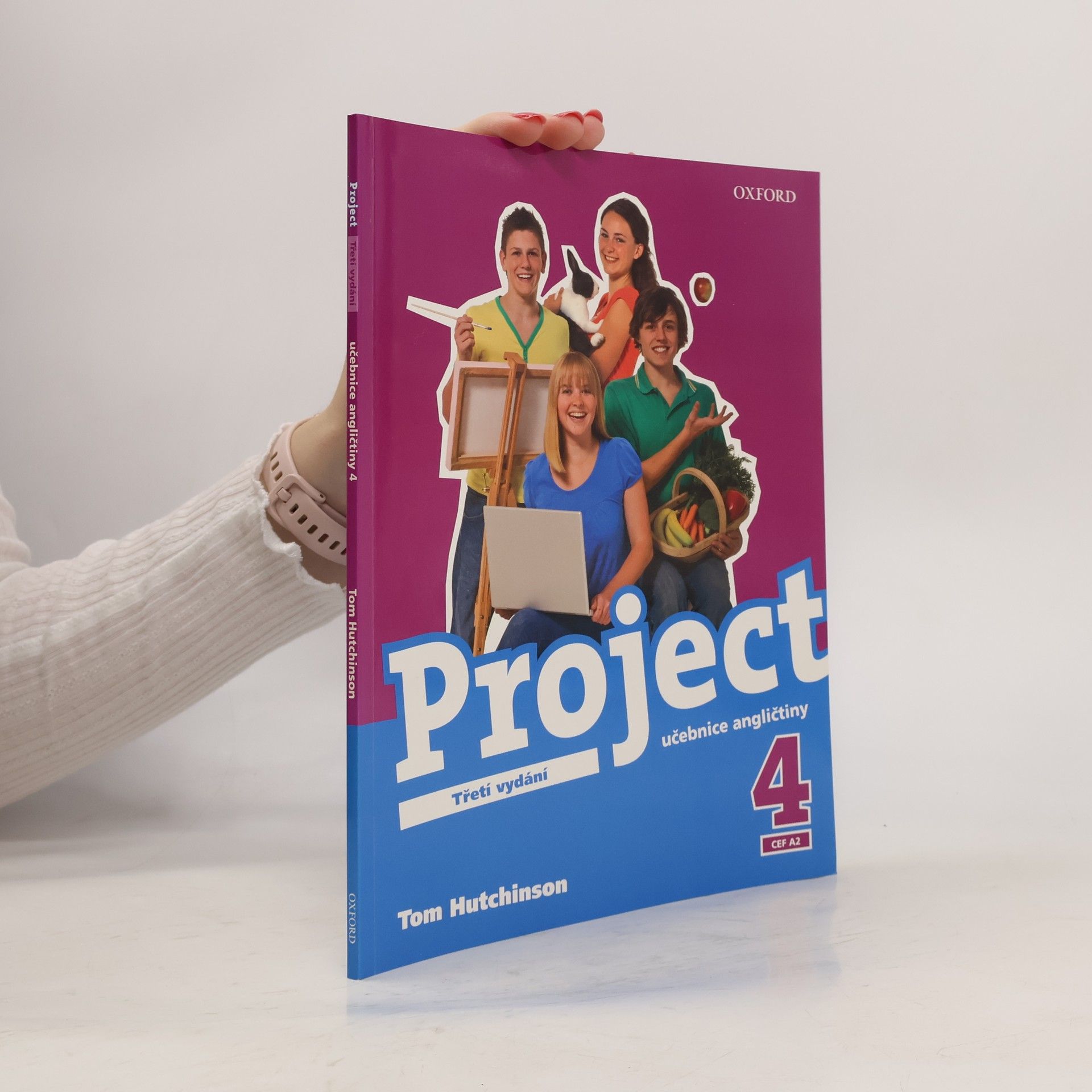 Tom Hutchinson Project 4 : učebnice angličtiny