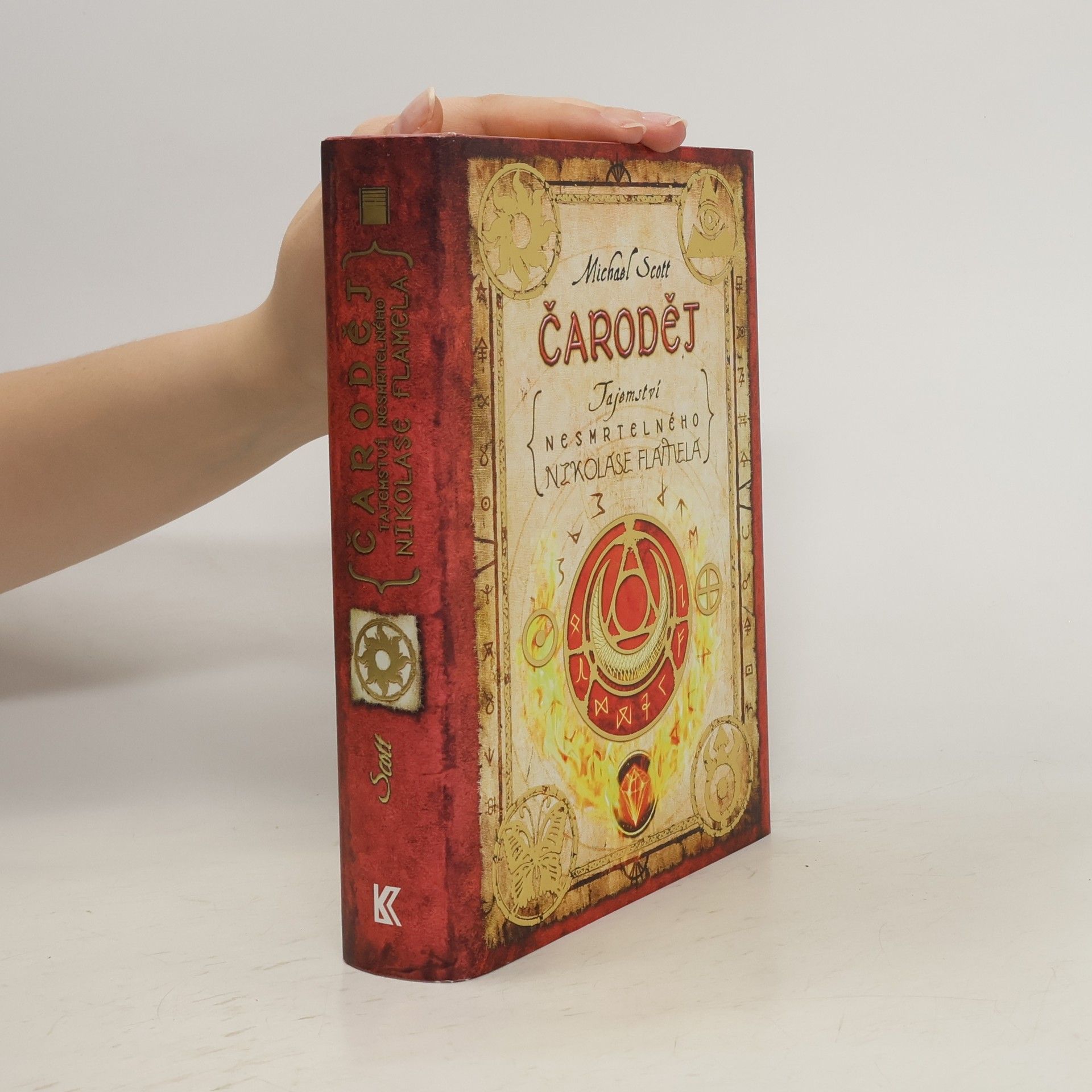 Michael Scott Tajemství nesmrtelného Nikolase Flamela. Čaroděj