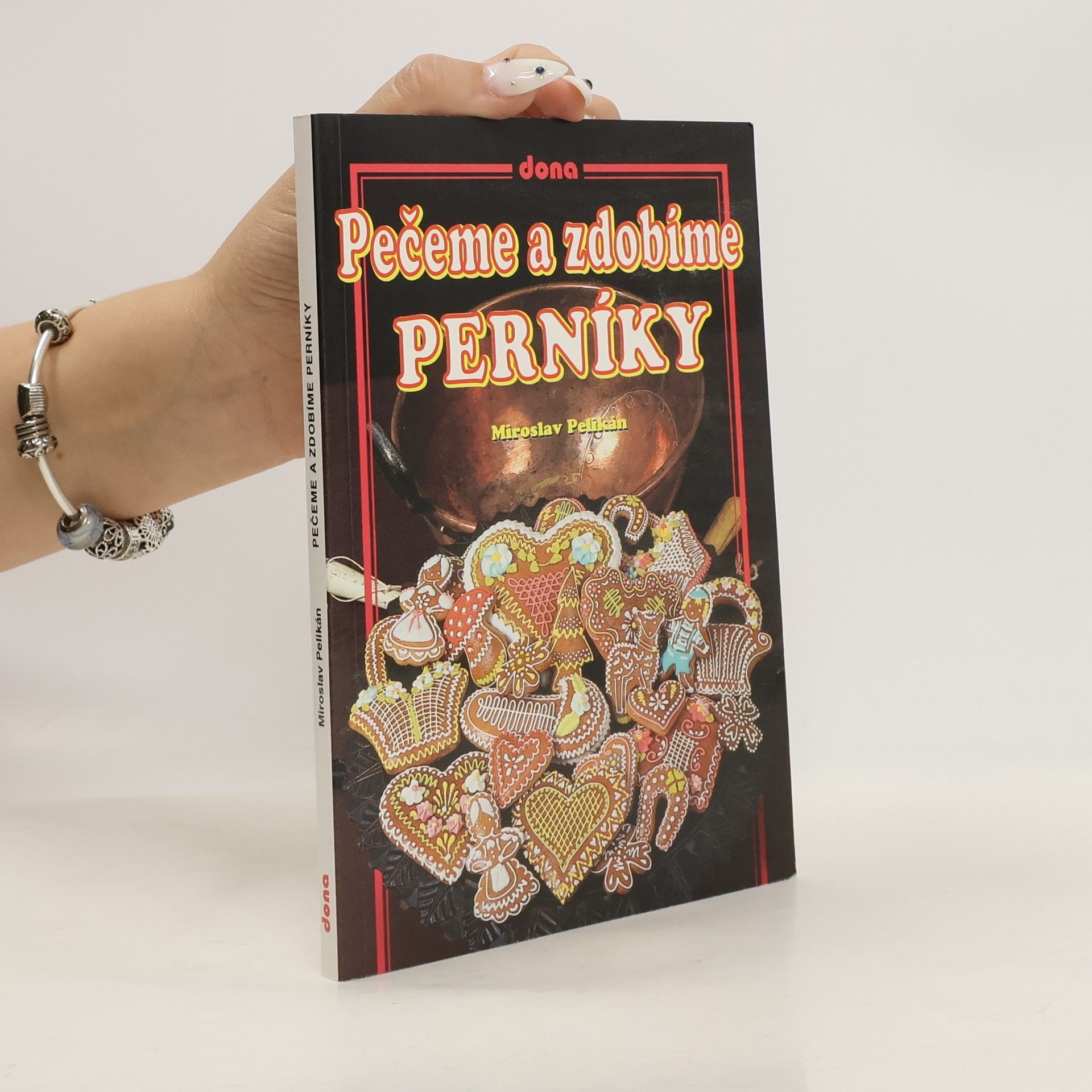 Pečeme a zdobíme perníky