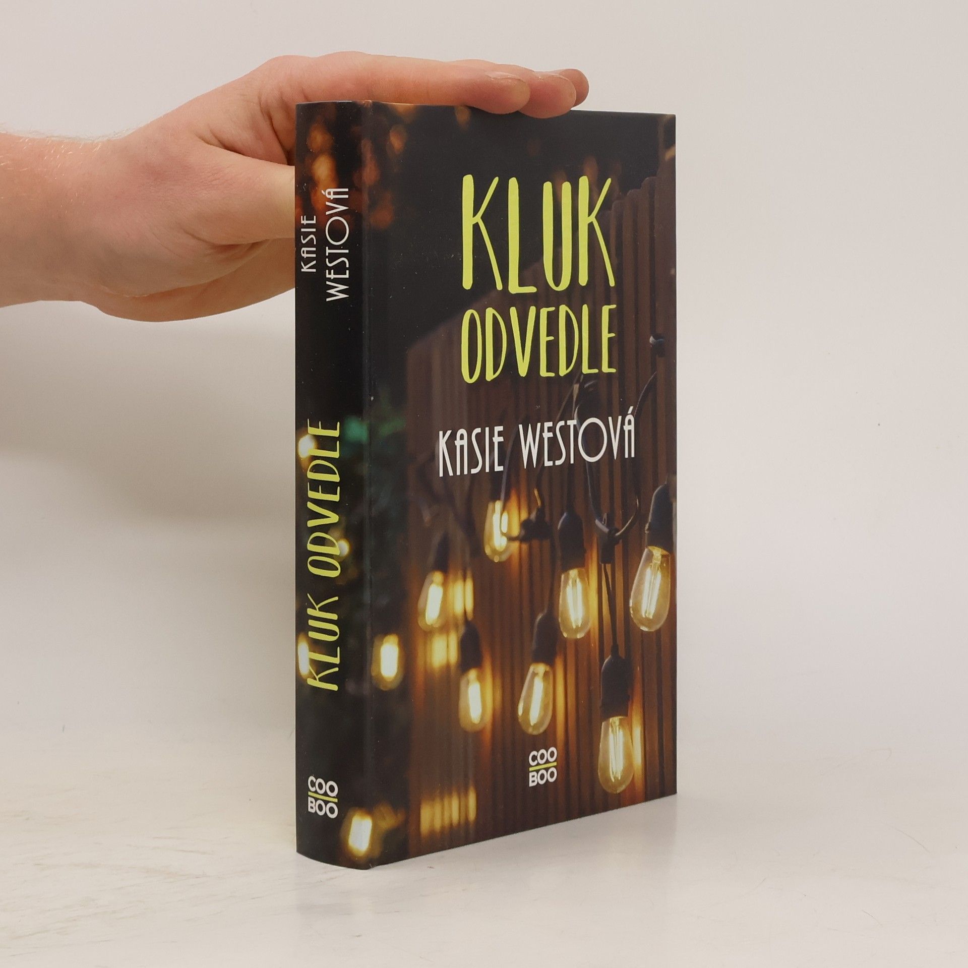 Kasie West Kluk odvedle