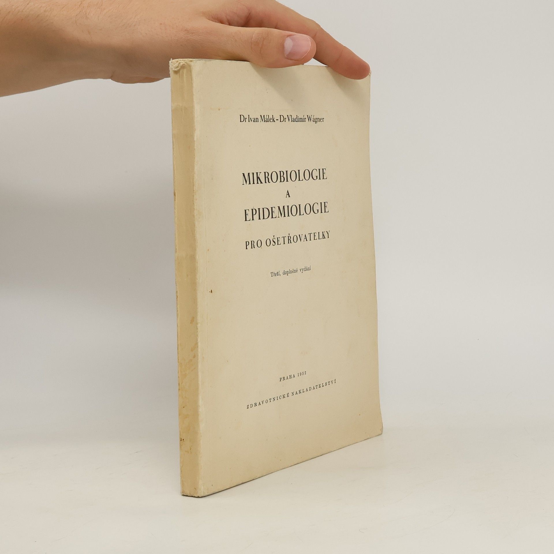 Ivan Málek Mikrobiologie a epidemiologie pro ošetřovatelky