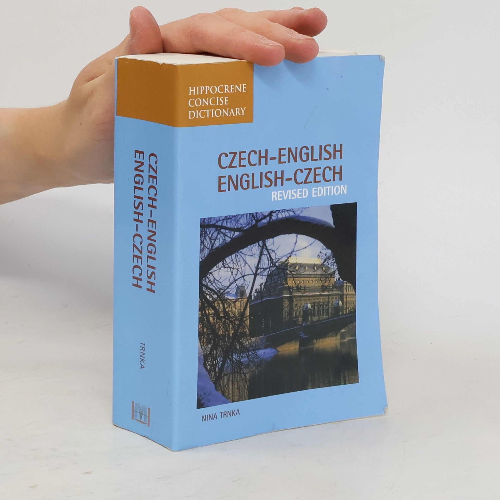 Czech-English/English-Czech concise dictionary (revised edition)