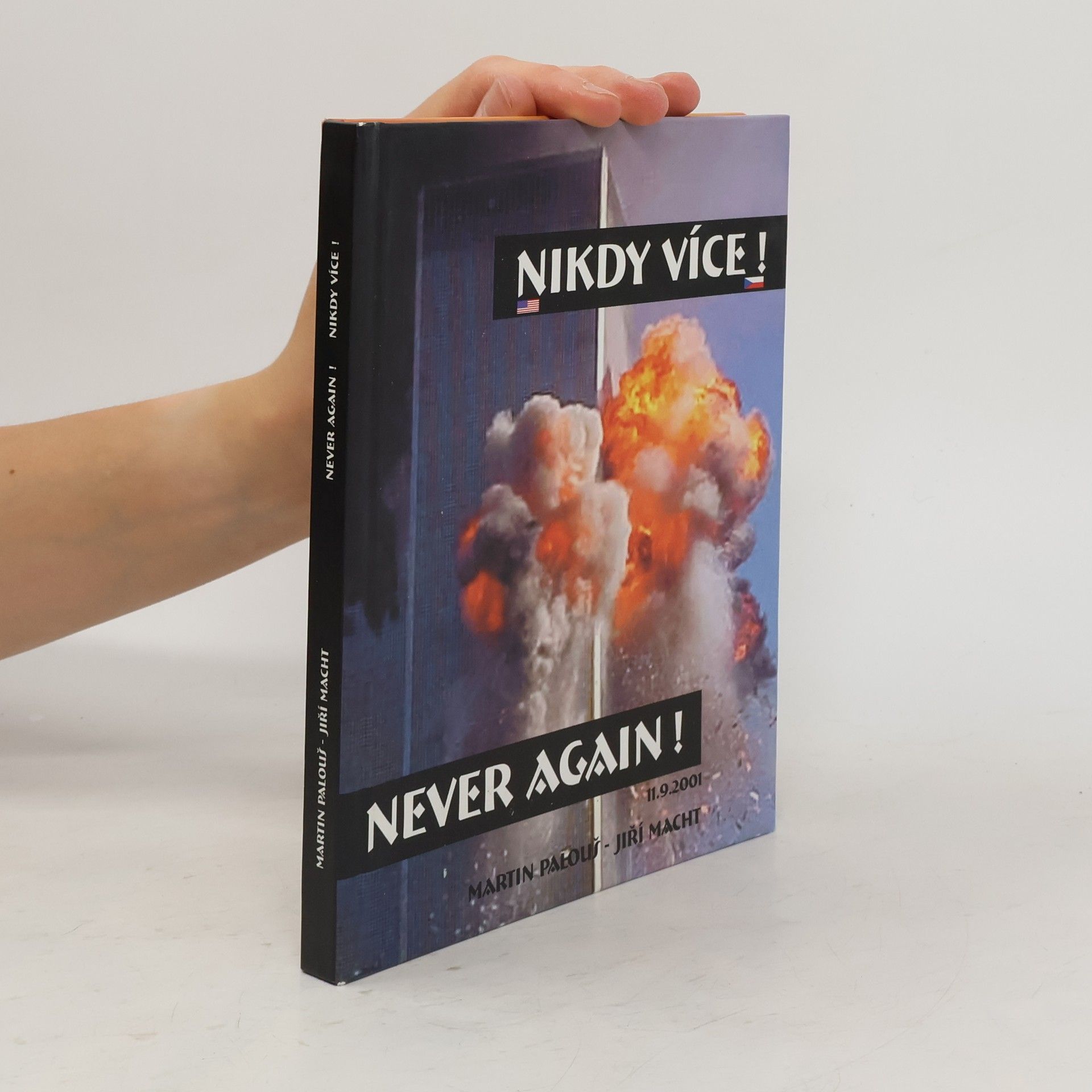 Jiří Macht Nikdy více! Never again!