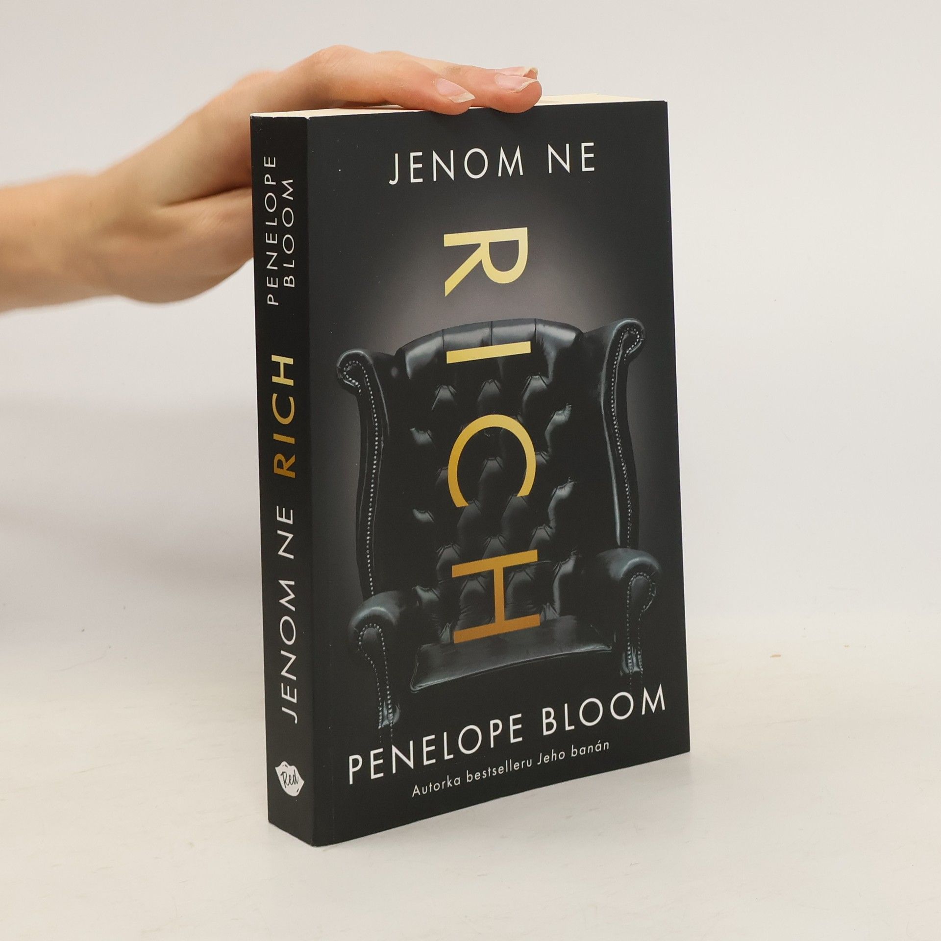 Penelope Bloom Jenom ne Rich