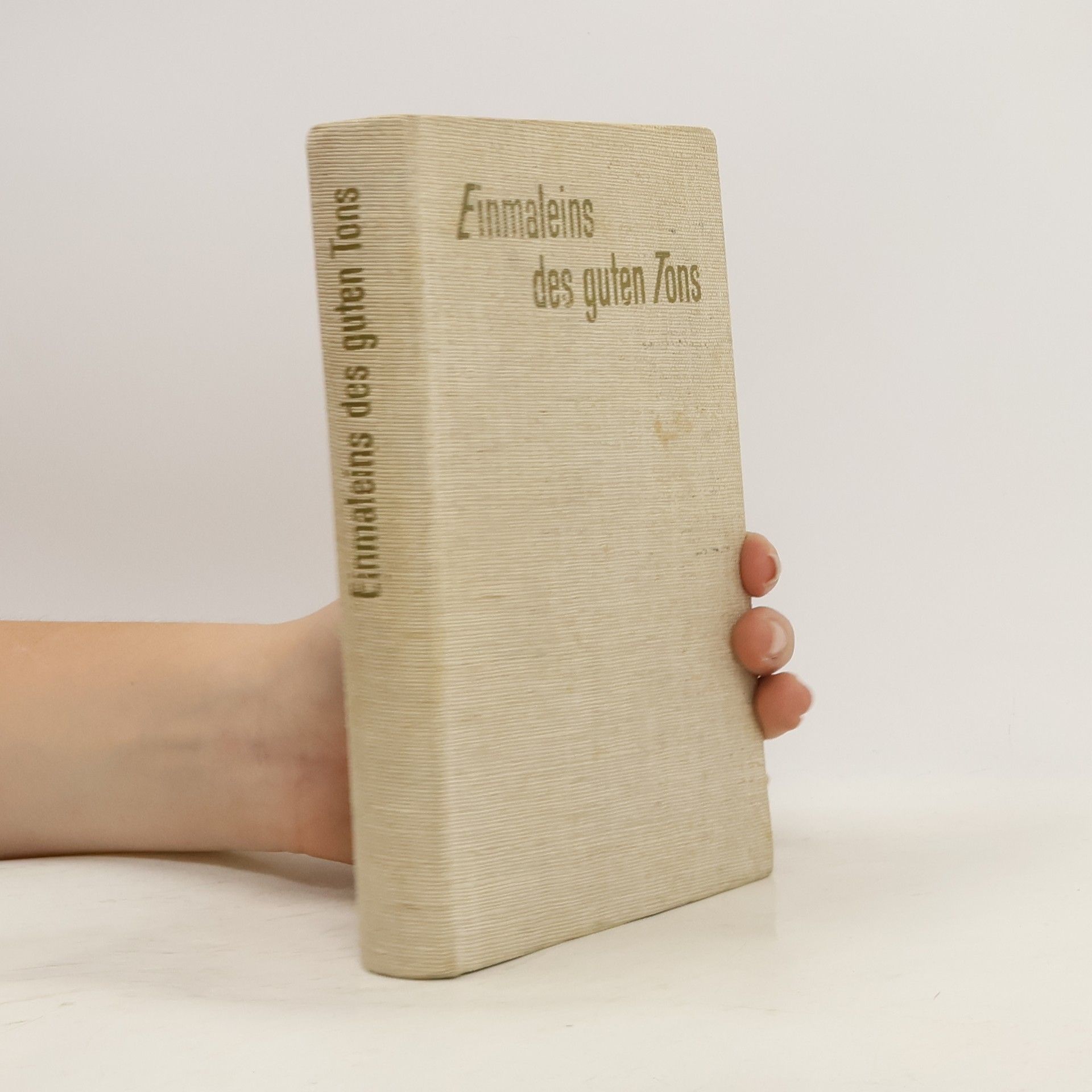 AA.VV. Einmaleins des guten Tons