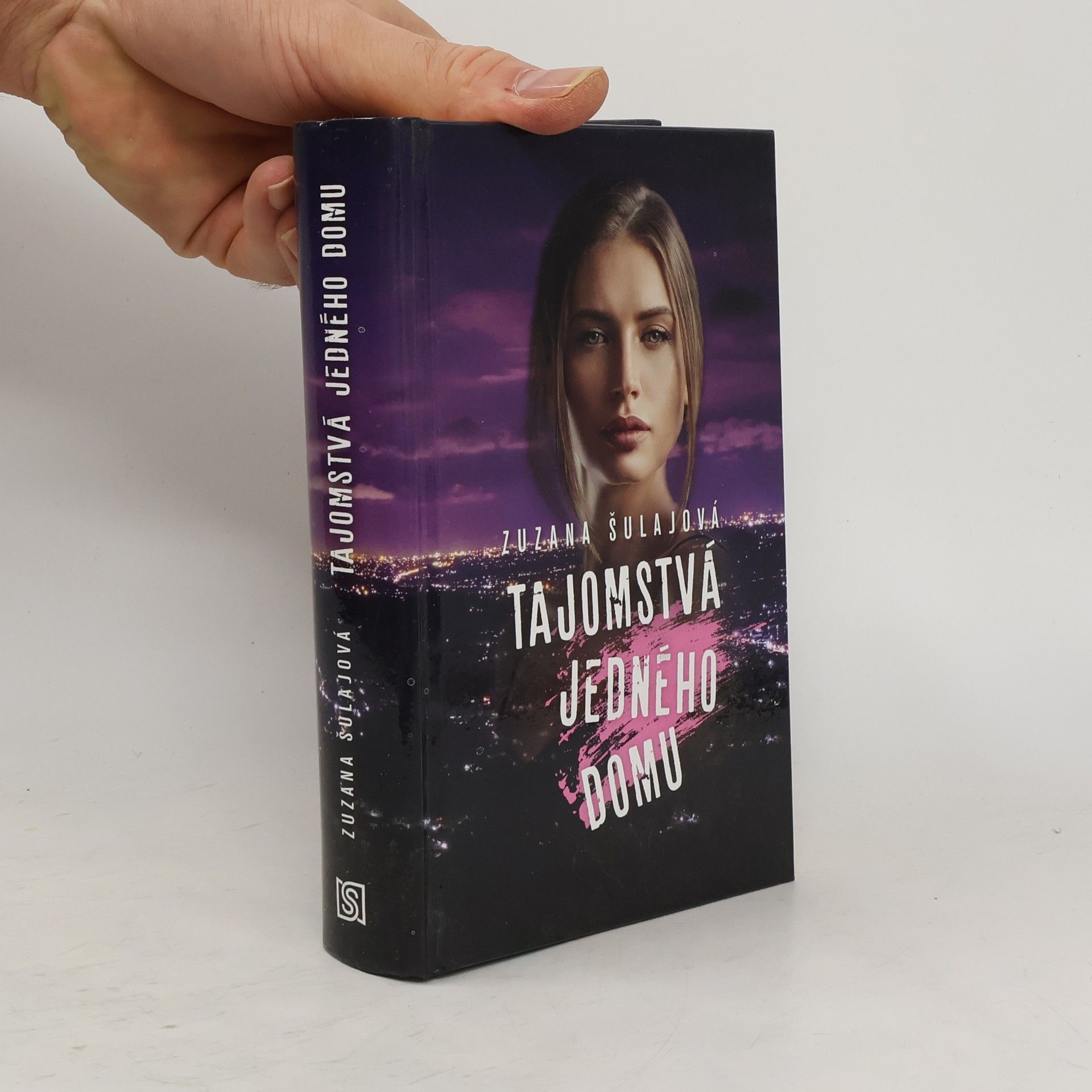 Zuzana Šulajová Tajomstvá jedného domu