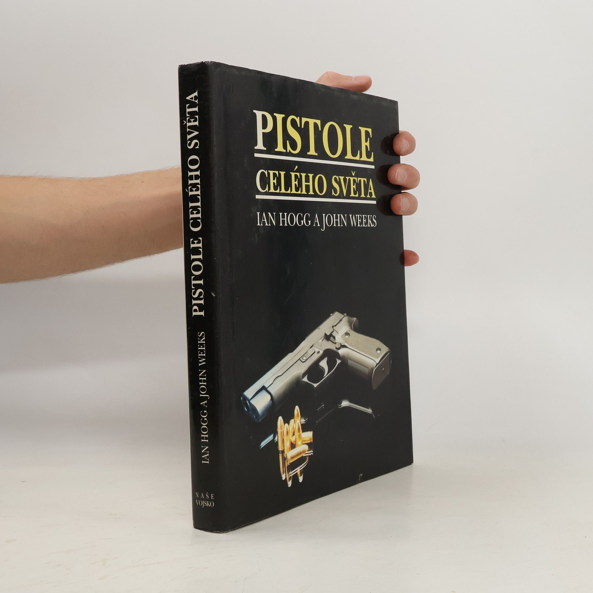 Pistole celého světa