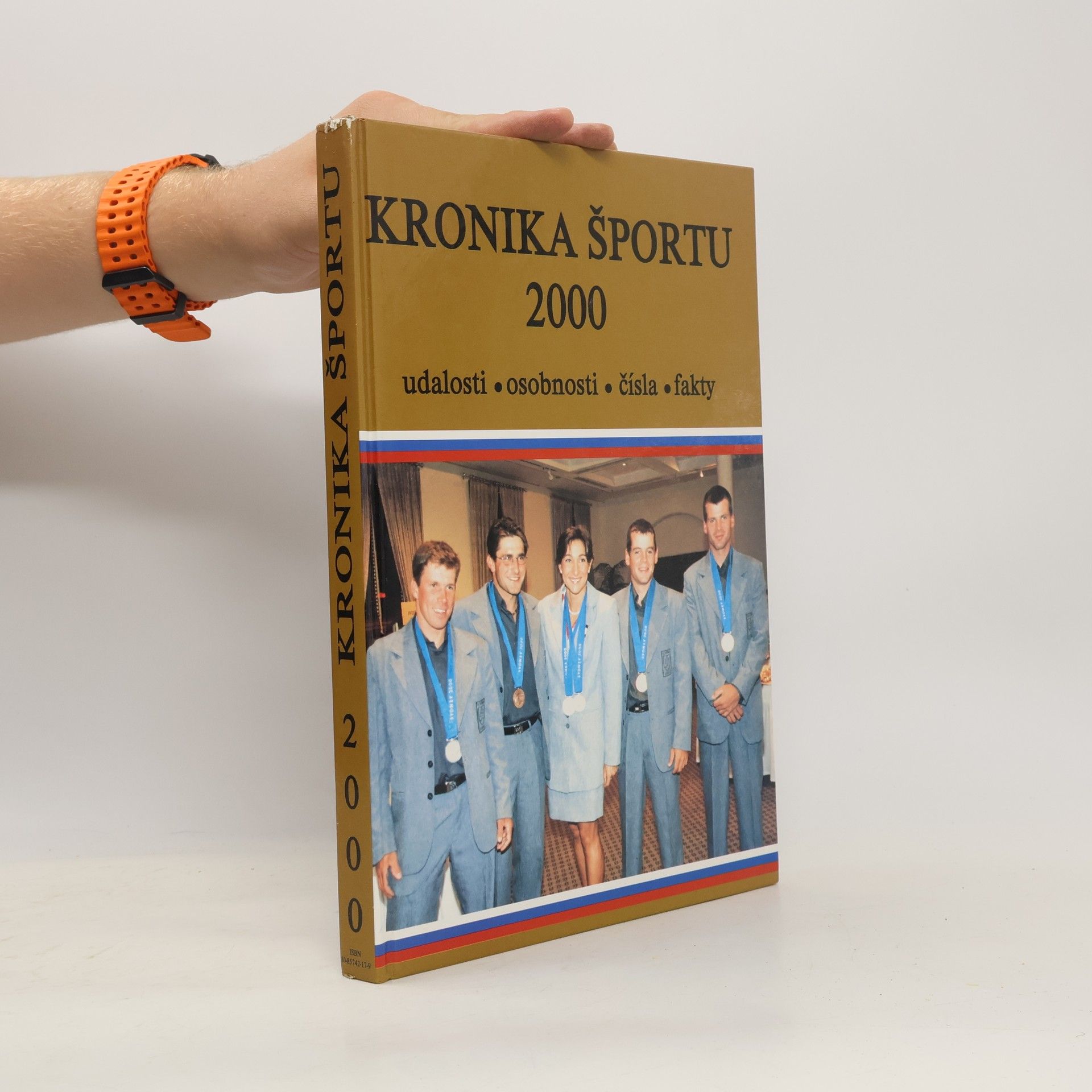 Kolektív autorov Kronika športu 2000
