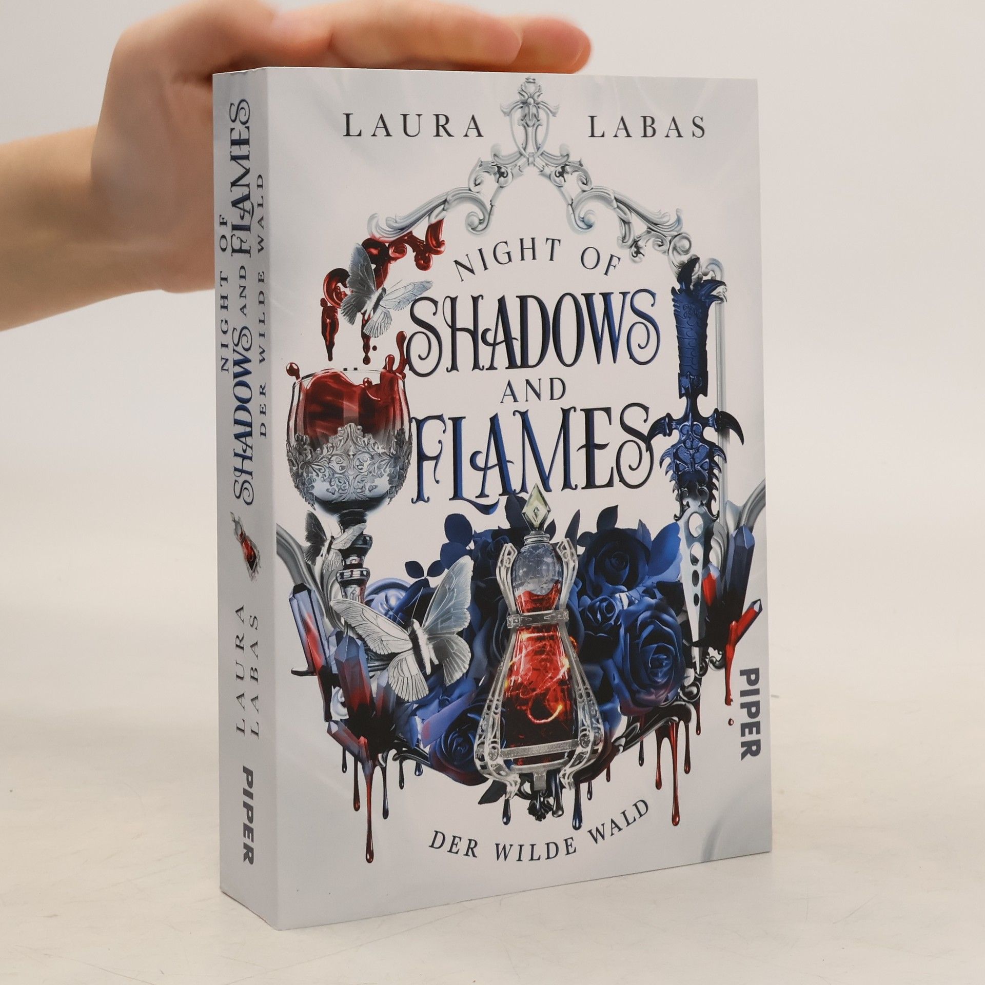 Laura Labas Night of Shadows and Flames. Der wilde Wald