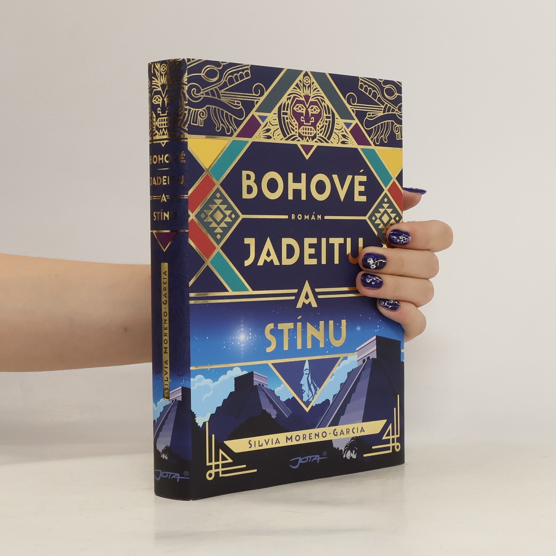 Silvia Moreno-Garcia Bohové jadeitu a stínu