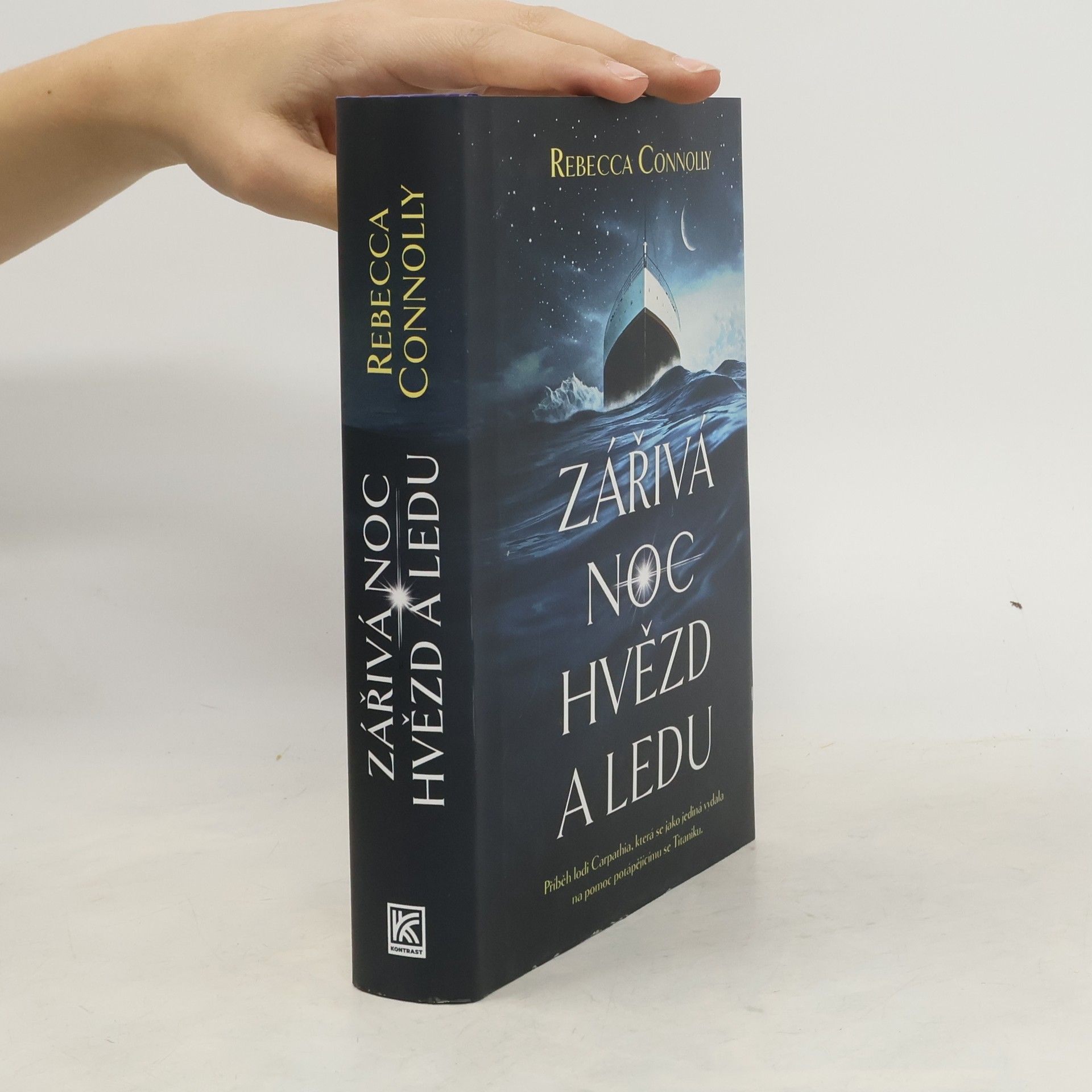 Rebecca Connolly Zářivá noc hvězd a ledu