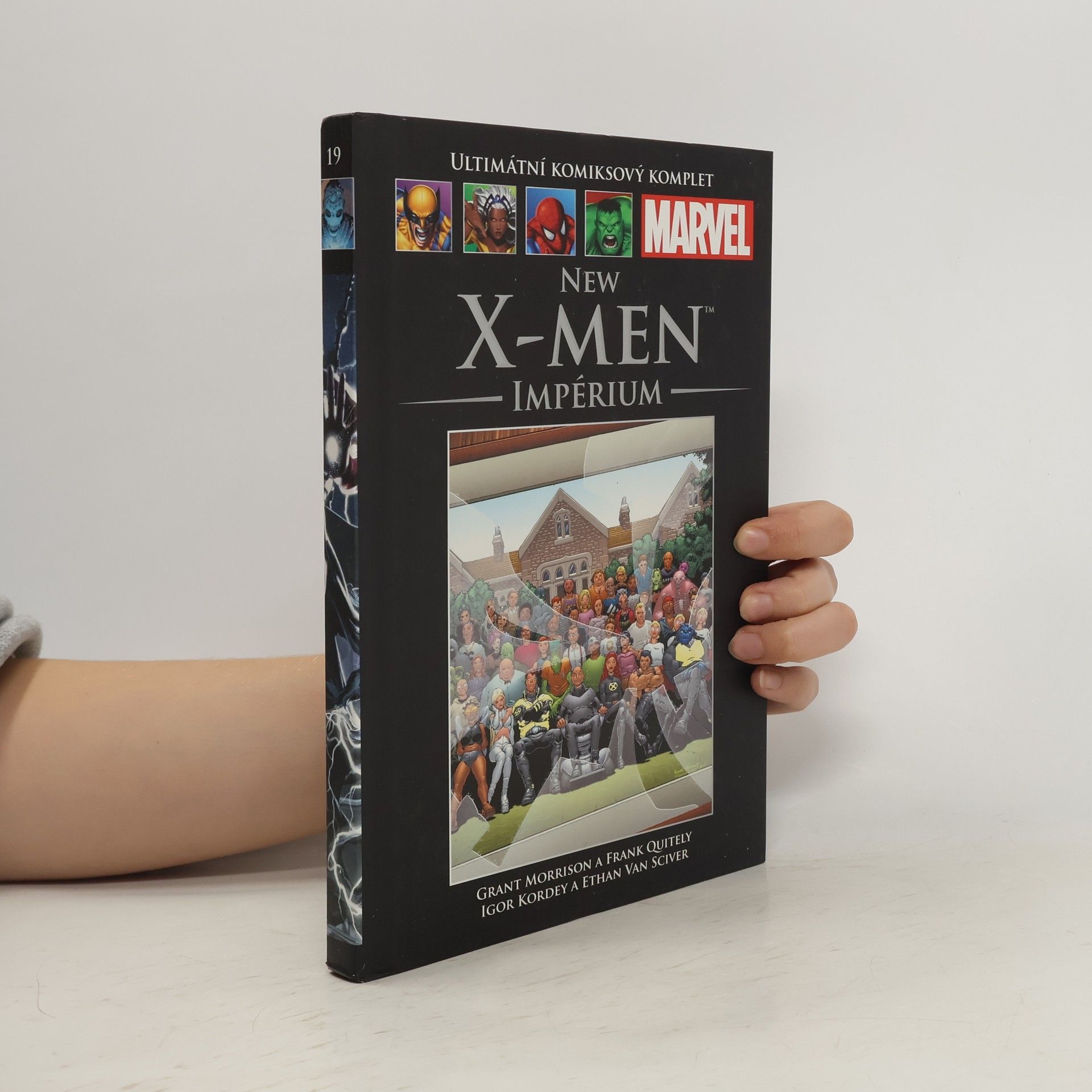 Ultimátní komixový komplet 19. New X-men. Impérium