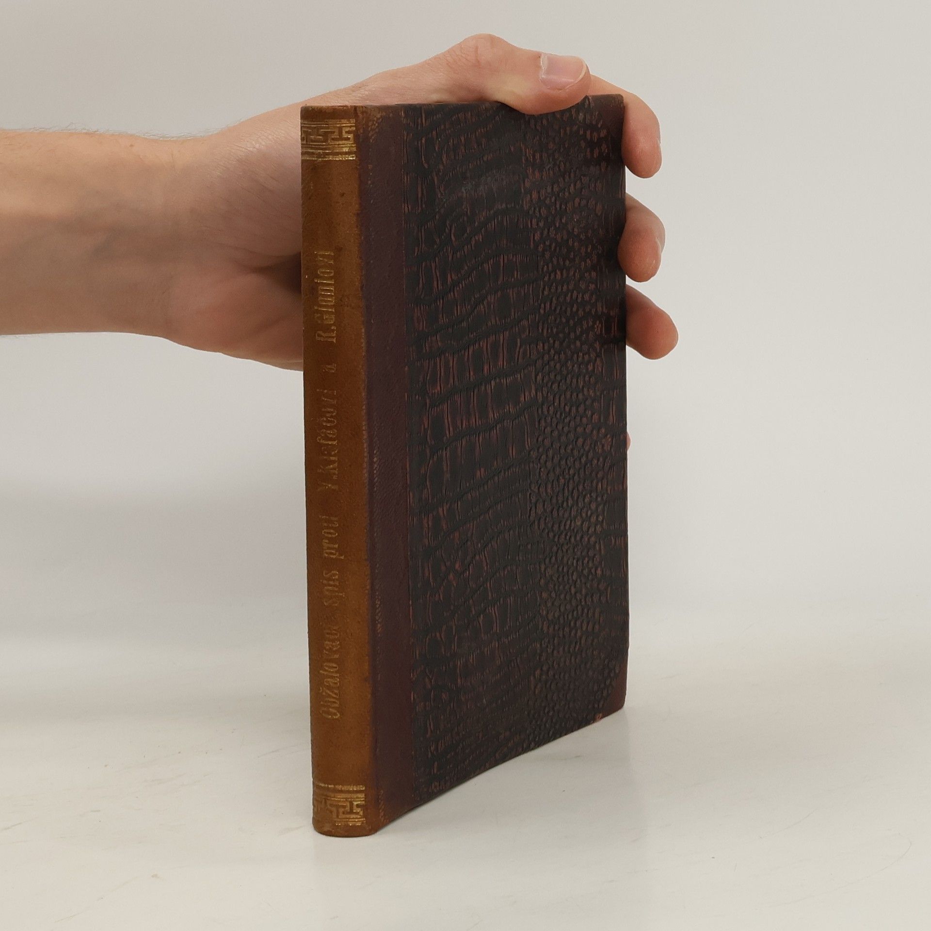 Václav Klofáč Obžalovací spis proti Václavu Klofáčovi a Rudolfu Giuniovi pro zločin velezrády dle paragraf 58c Tr. Z.