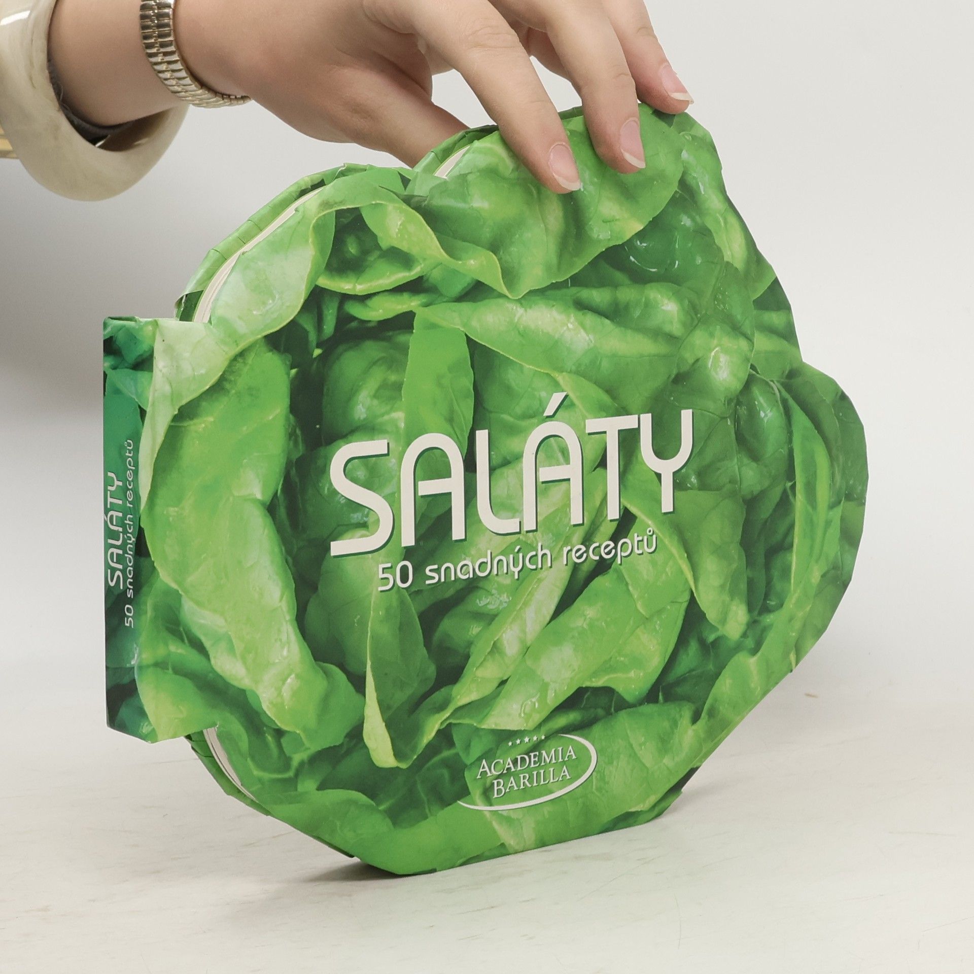 Mario Grazia Saláty. 50 snadných receptů