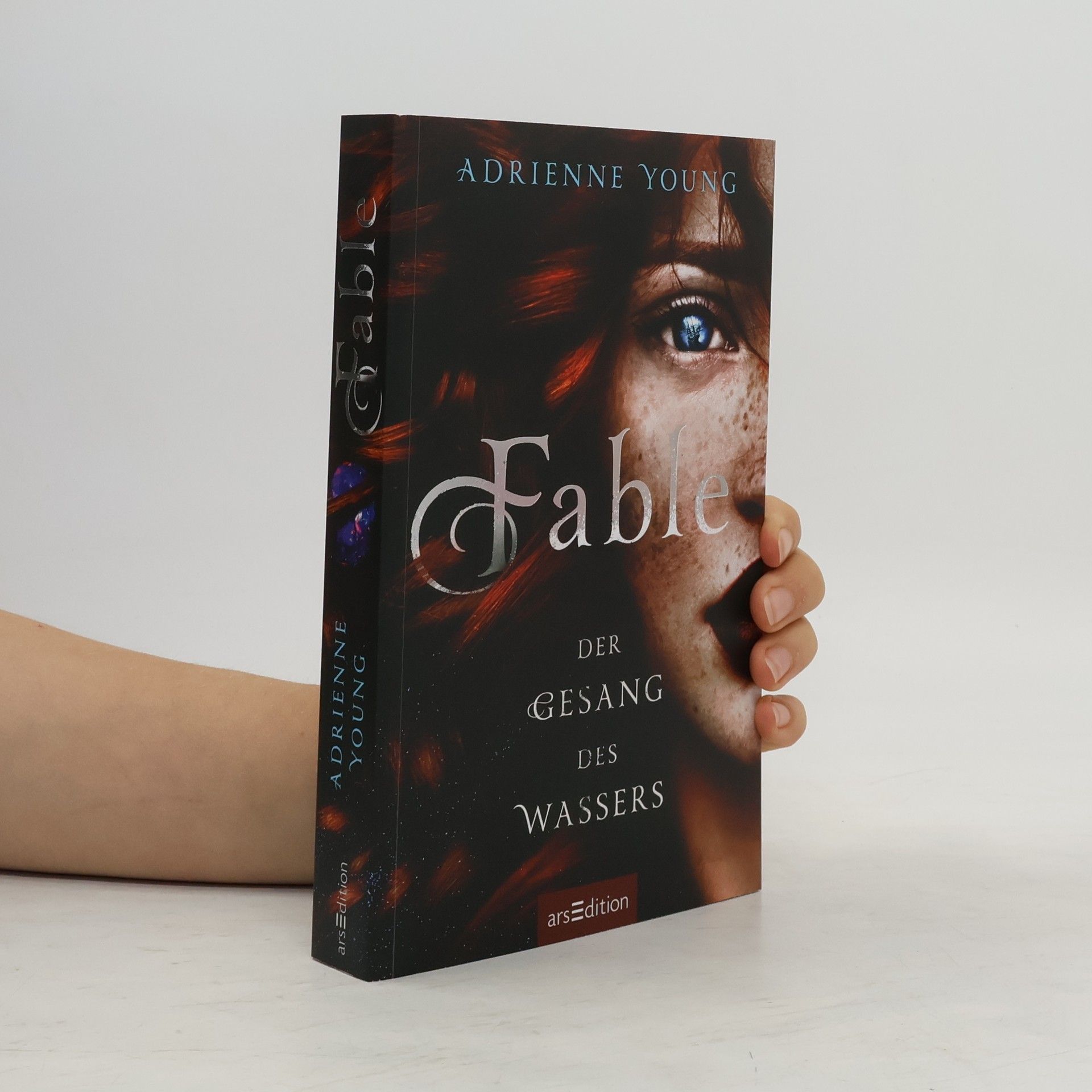 Adrienne Young Fable - Der Gesang des Wassers (Fable 1)