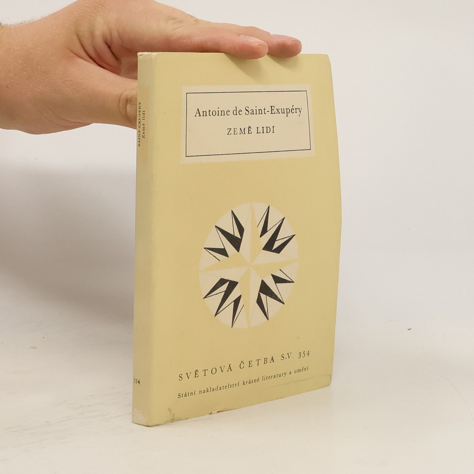 Antoine de Saint-Exupéry Země lidí