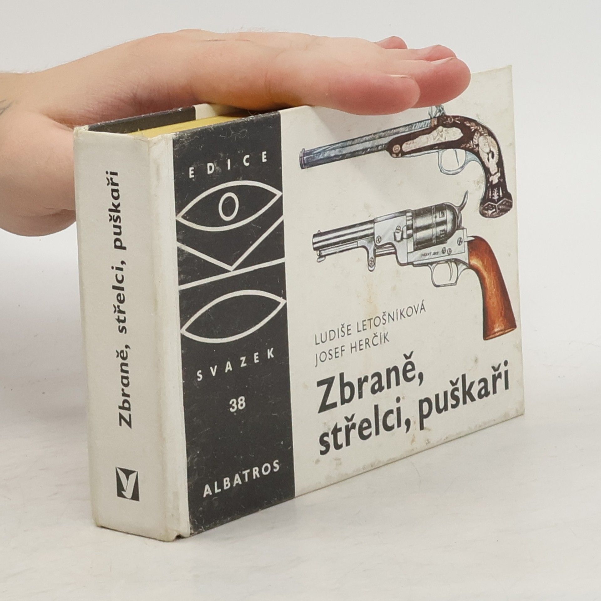 Zbraně, střelci, puškaři