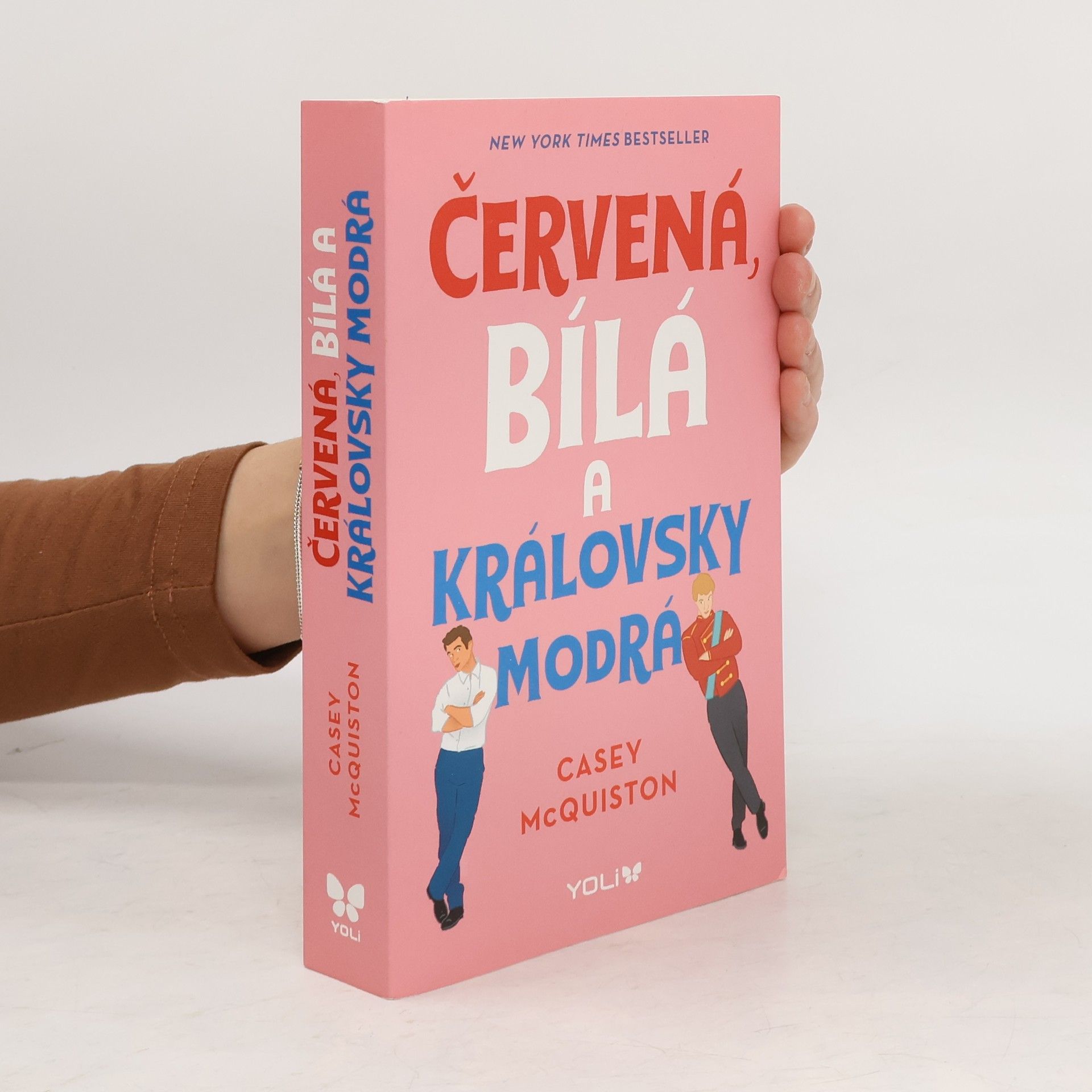 Casey McQuiston Červená, bílá a královsky modrá