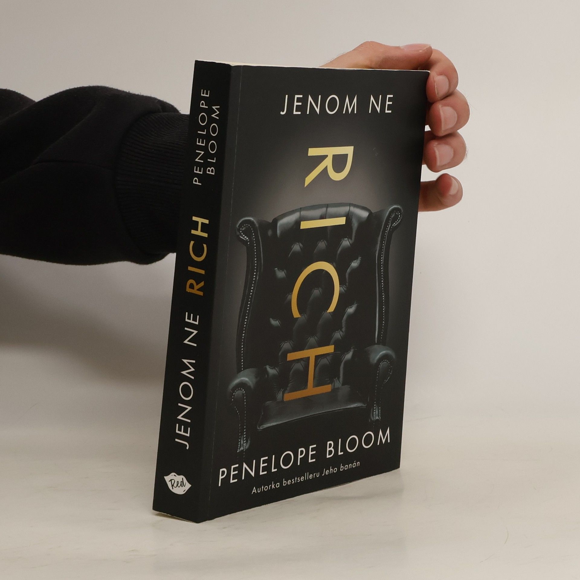 Penelope Bloom Jenom ne Rich