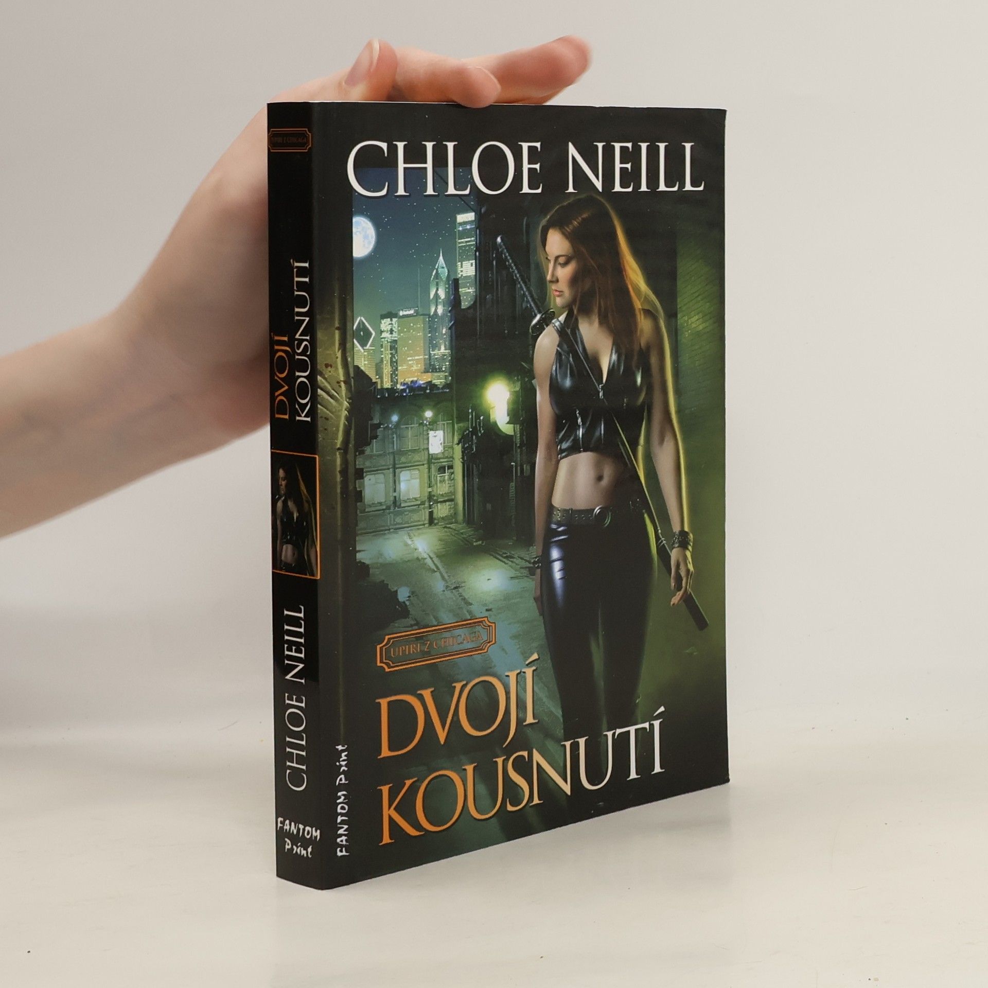 Dvojí kousnutí. Upíři z Chicaga 3