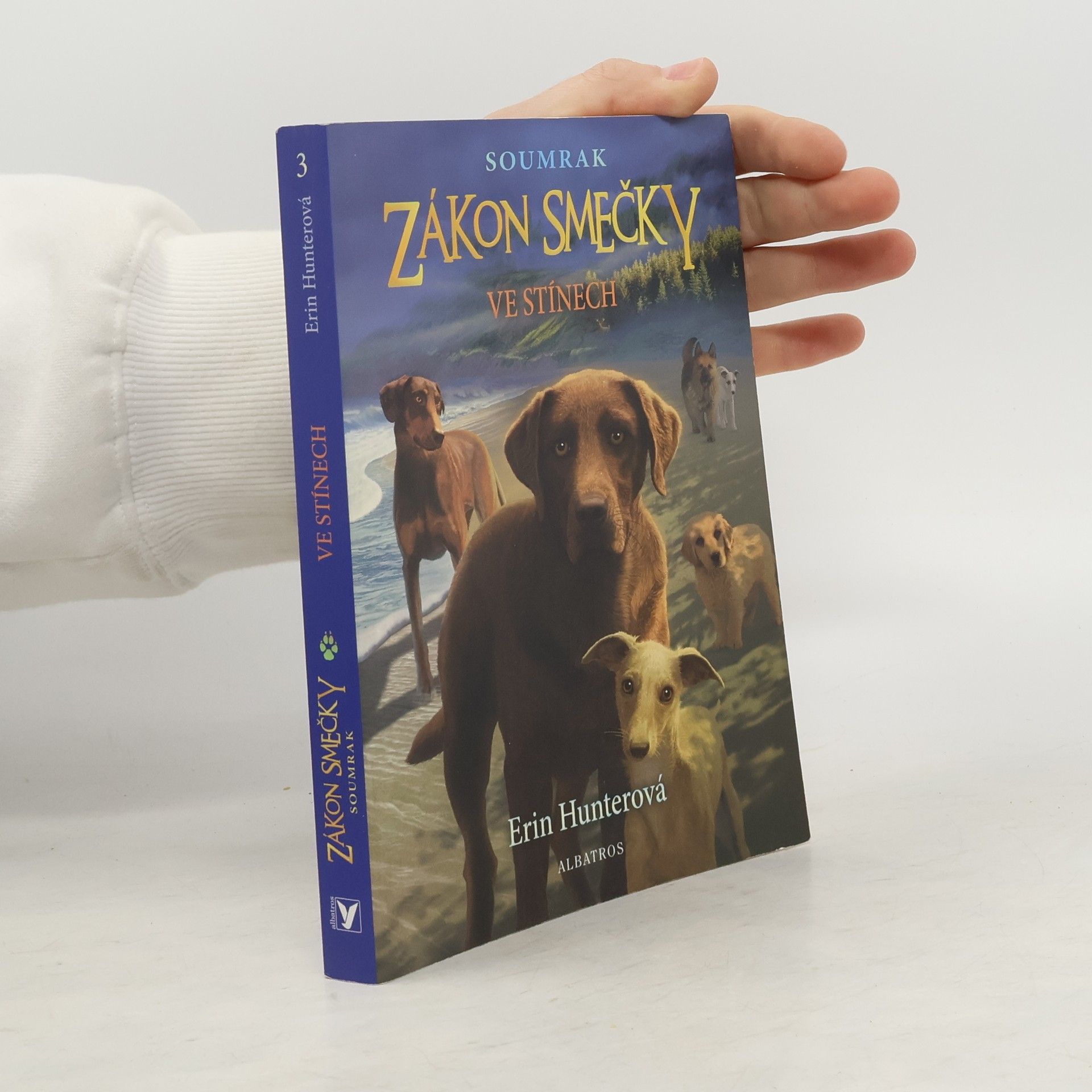 Zákon smečky 3. Ve stínech