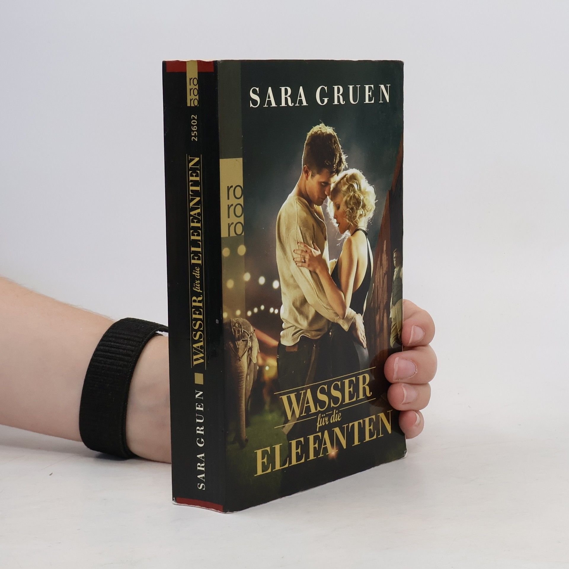 Wasser für die Elefanten