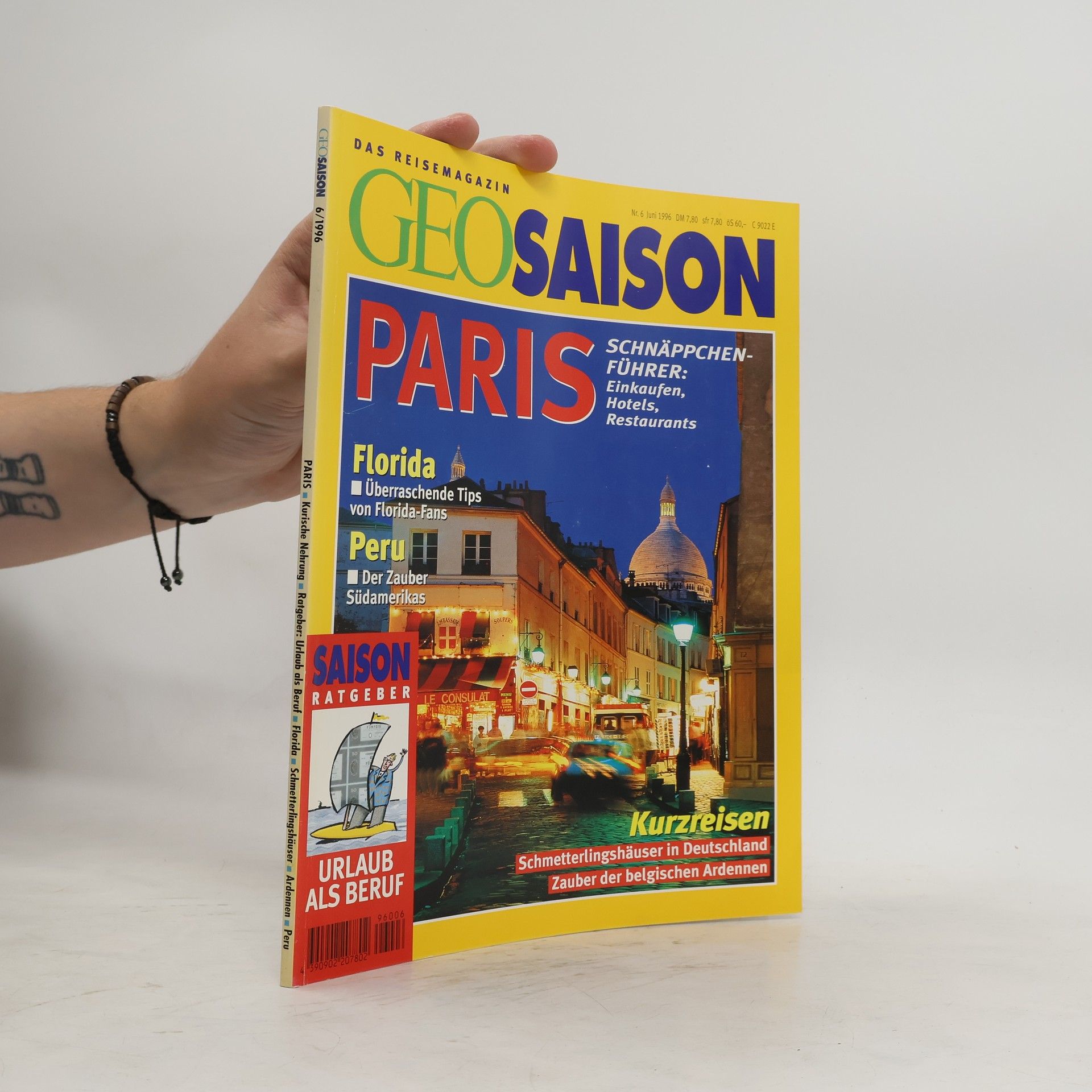 Geo Saison Shopping in Paris.