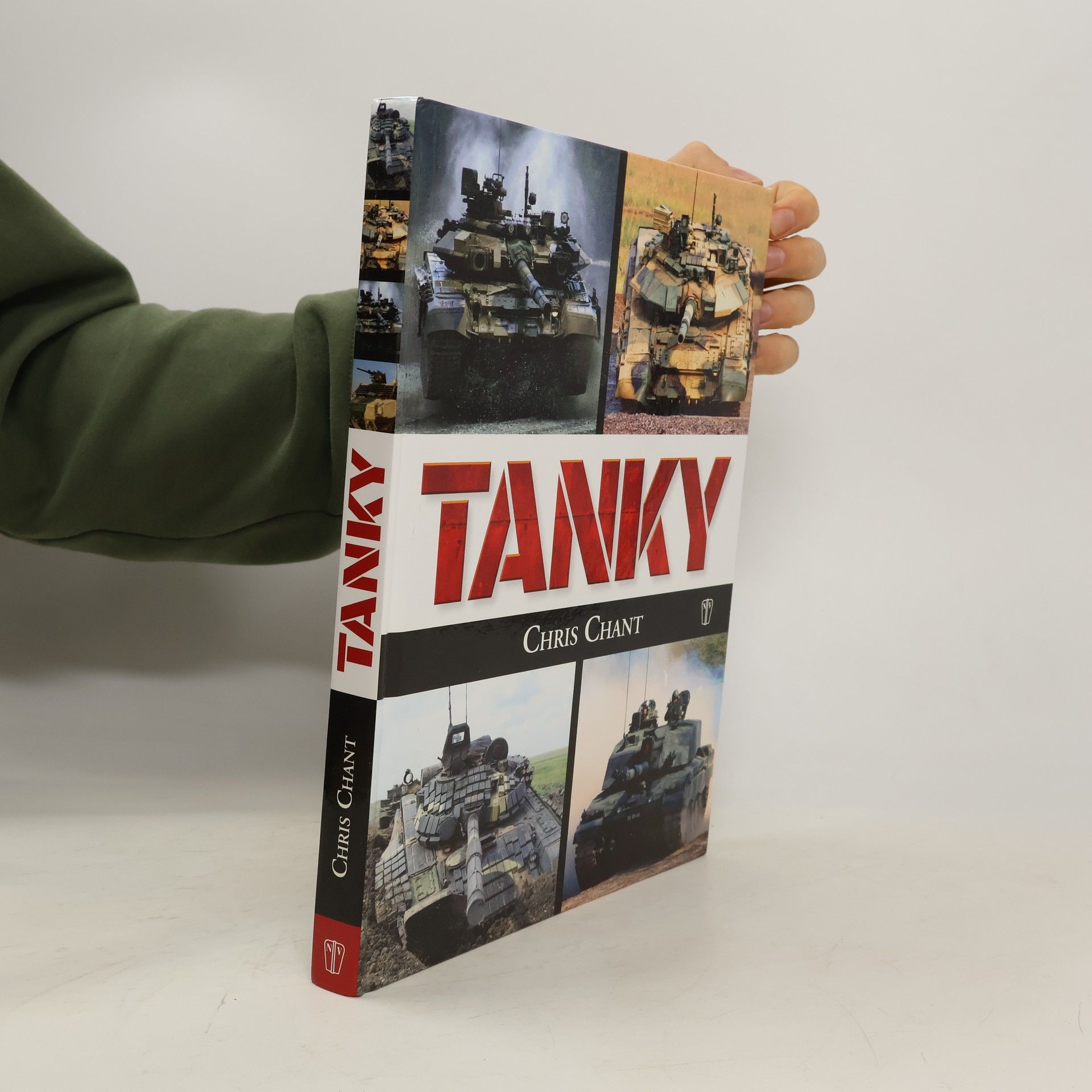 Christopher Chant Tanky