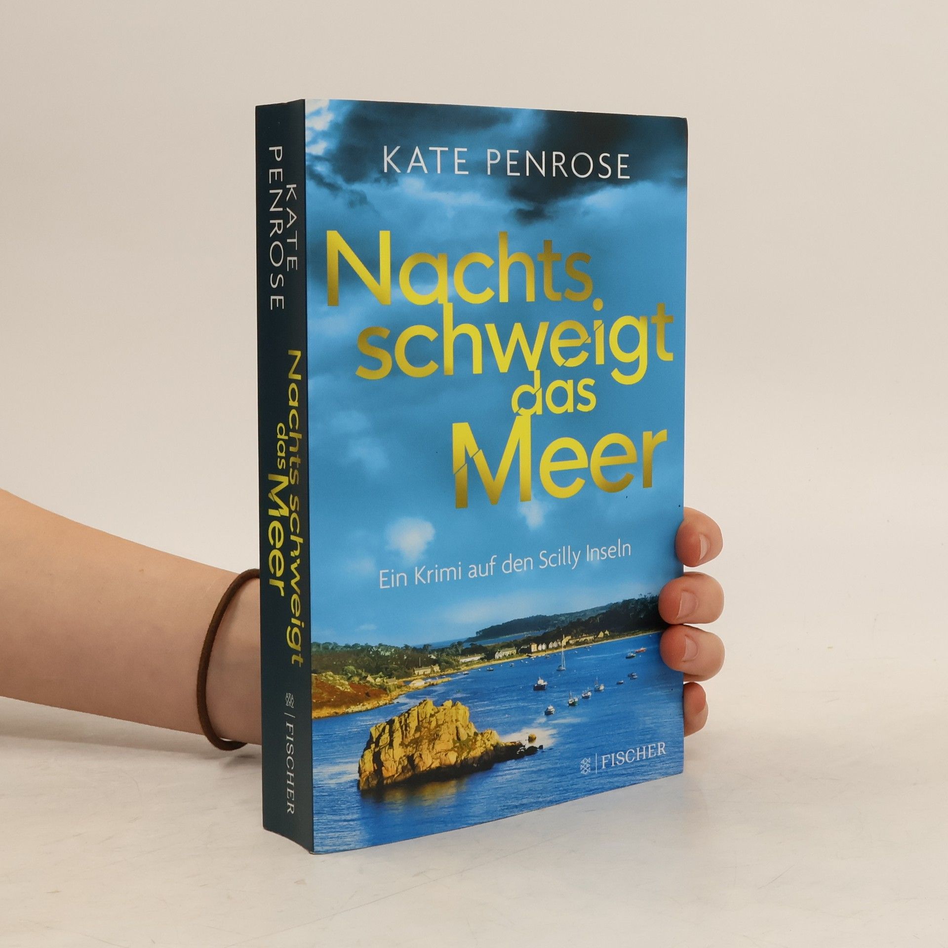 Nachts schweigt das Meer : Ein Krimi auf den Scilly-Inseln